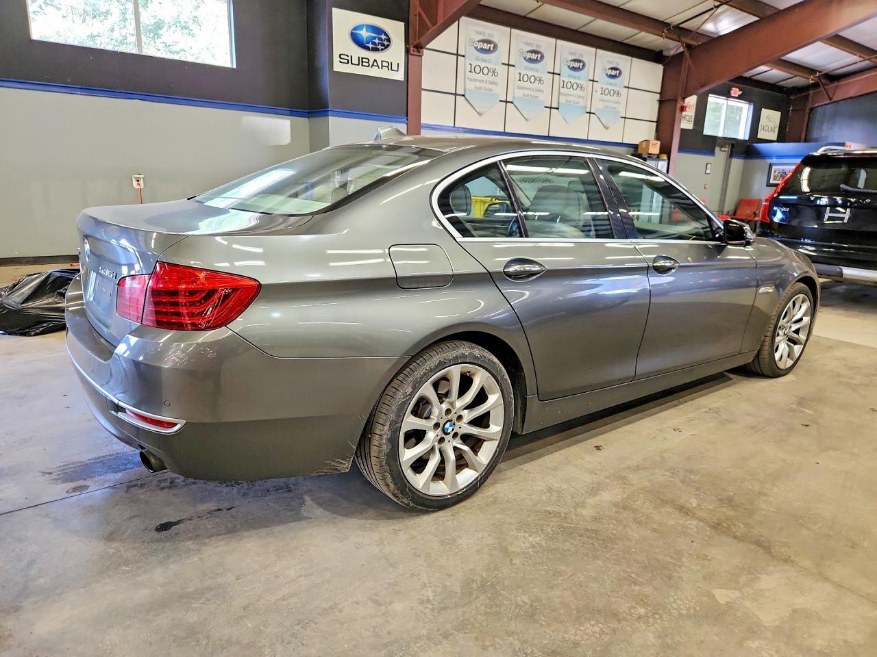 2014 Bmw 535 Xi Серый vin: WBA5B3C59ED537374