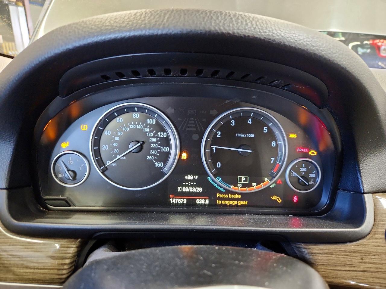 2014 Bmw 535 Xi Серый vin: WBA5B3C59ED537374