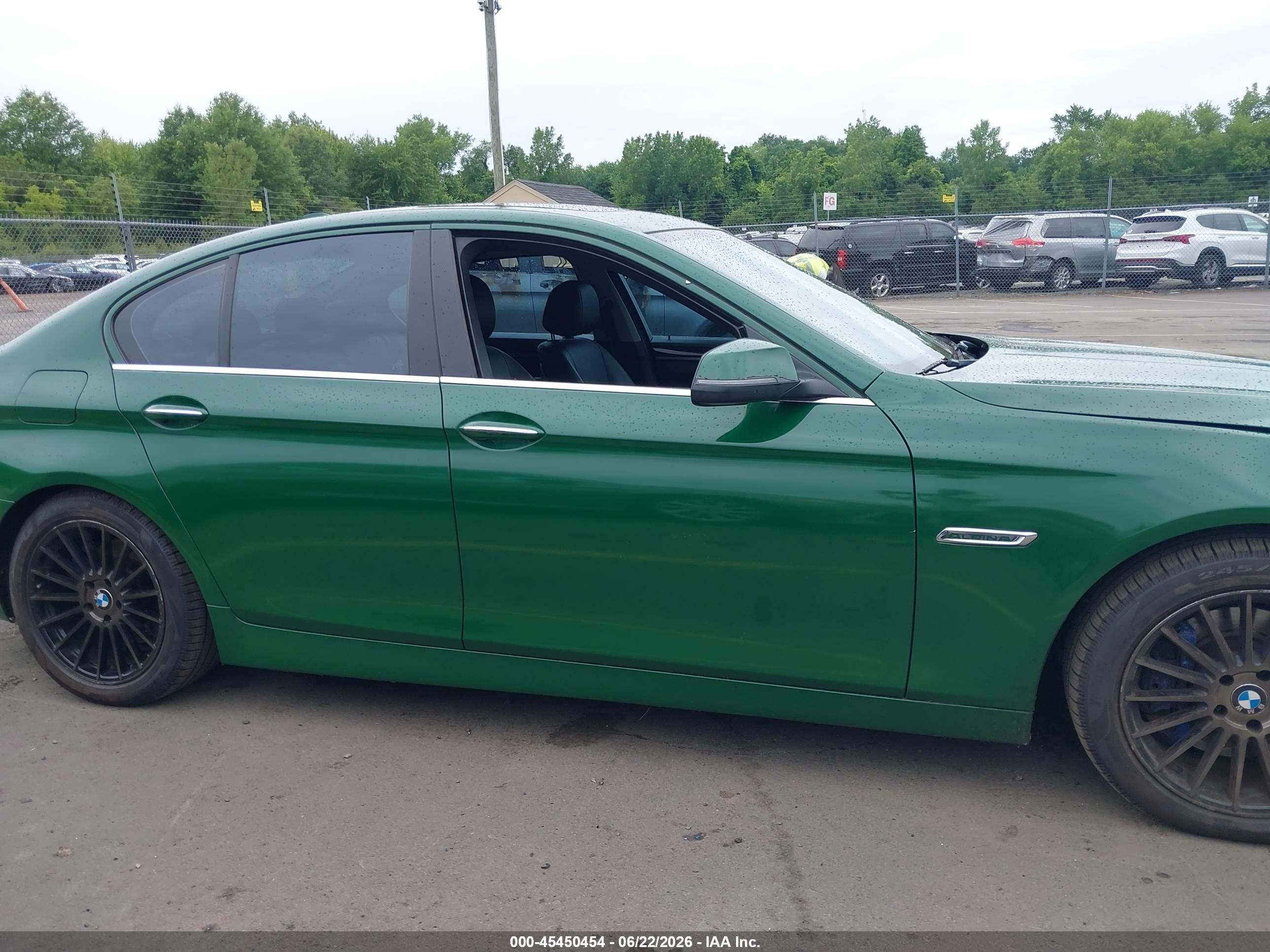 2014 Bmw 535i Xdrive Green vin: WBA5B3C5XED532278