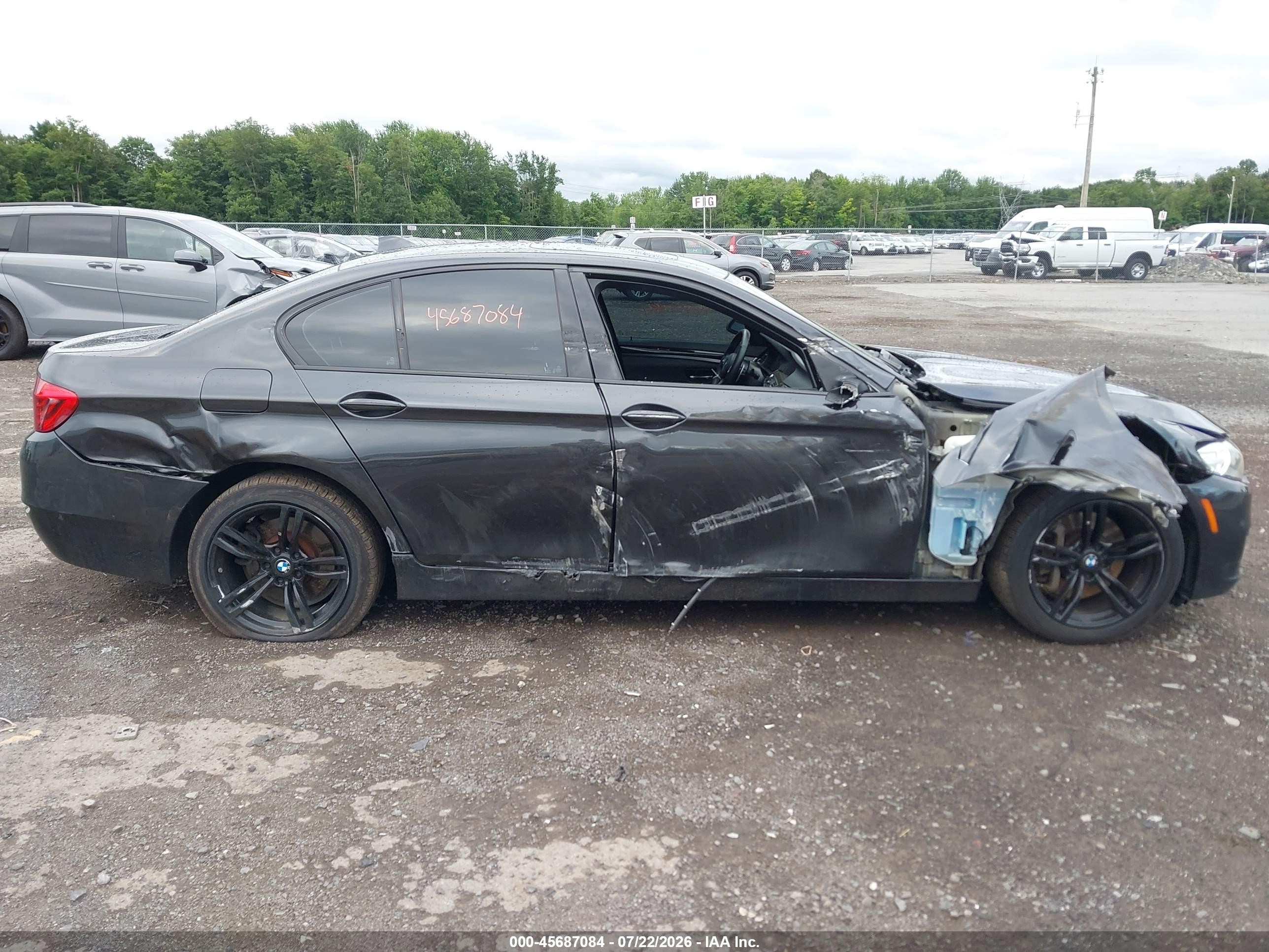 2015 Bmw 535i Xdrive Gray vin: WBA5B3C5XFD545467