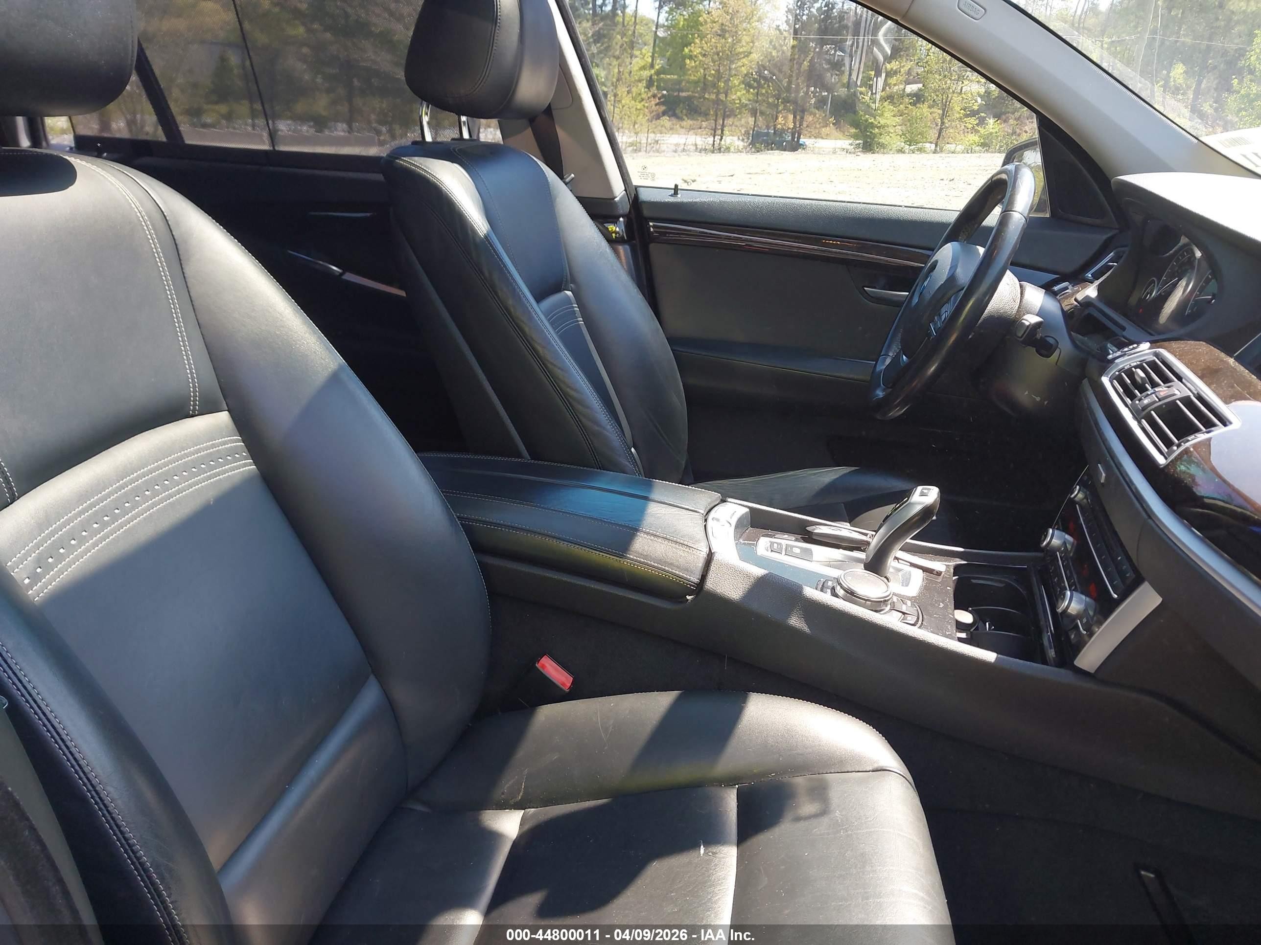 2015 Bmw 535i Gran Turismo   Black vin: WBA5M2C50FGH99145