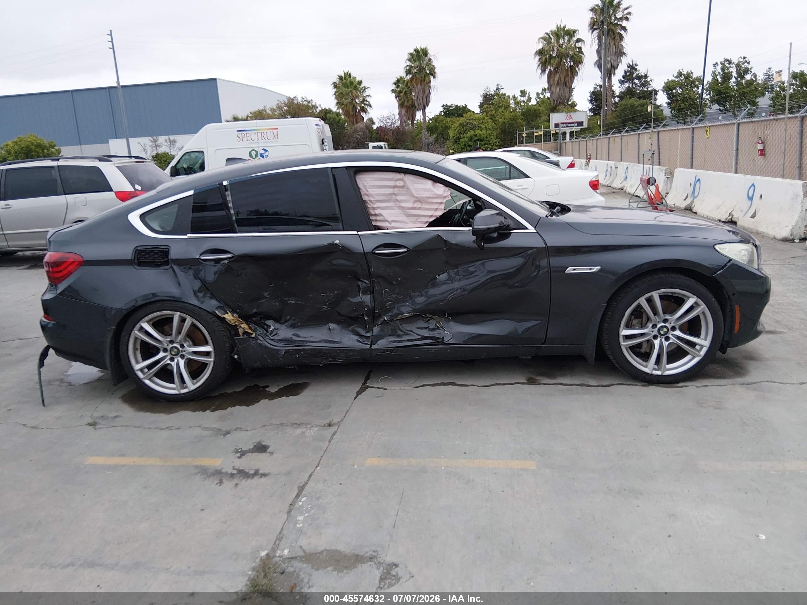 2014 Bmw 535i Gran Turismo   Black vin: WBA5M2C52ED871864