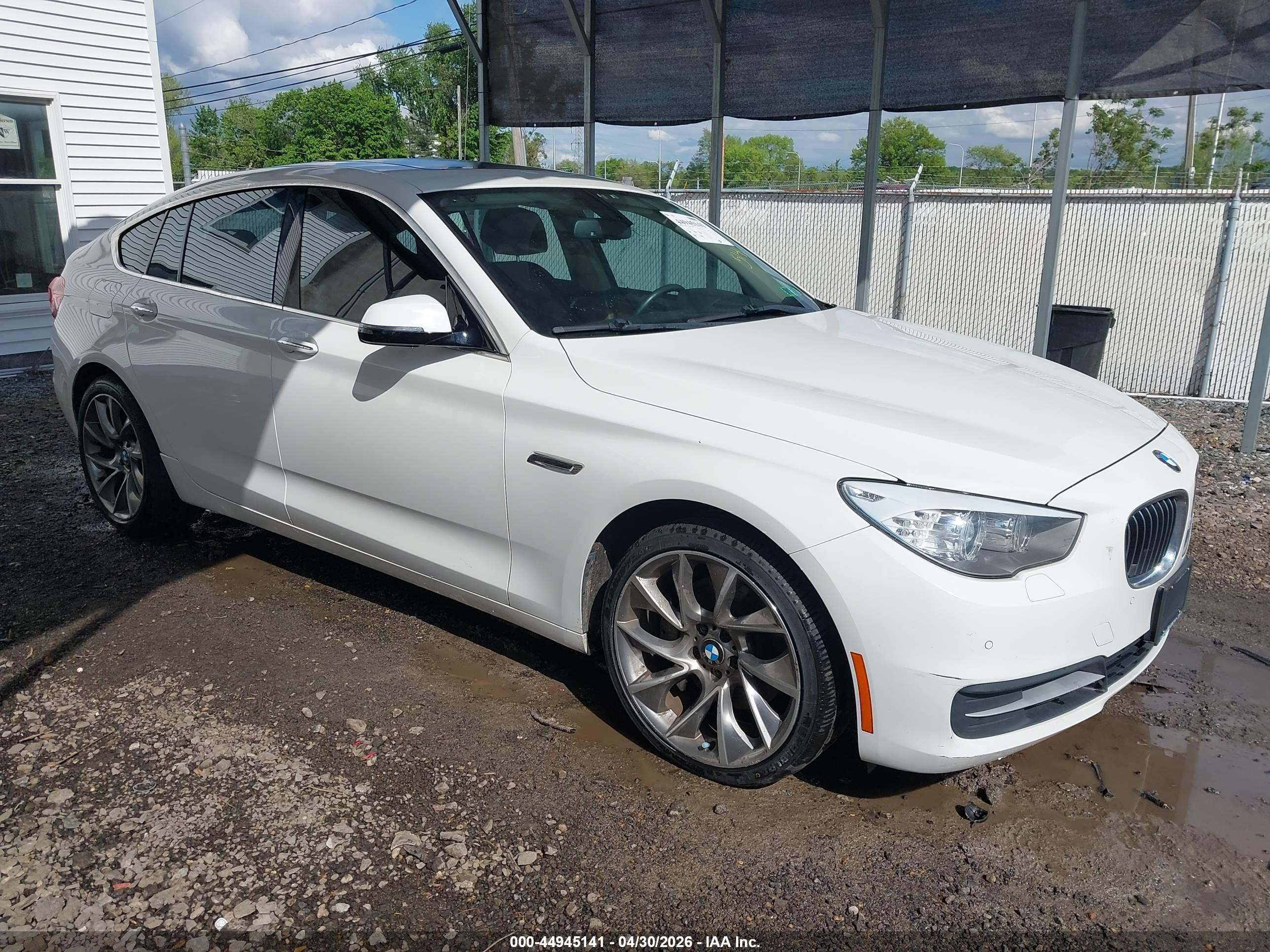 2014 Bmw 535i Gran Turismo Xdrive White vin: WBA5M4C58ED183752