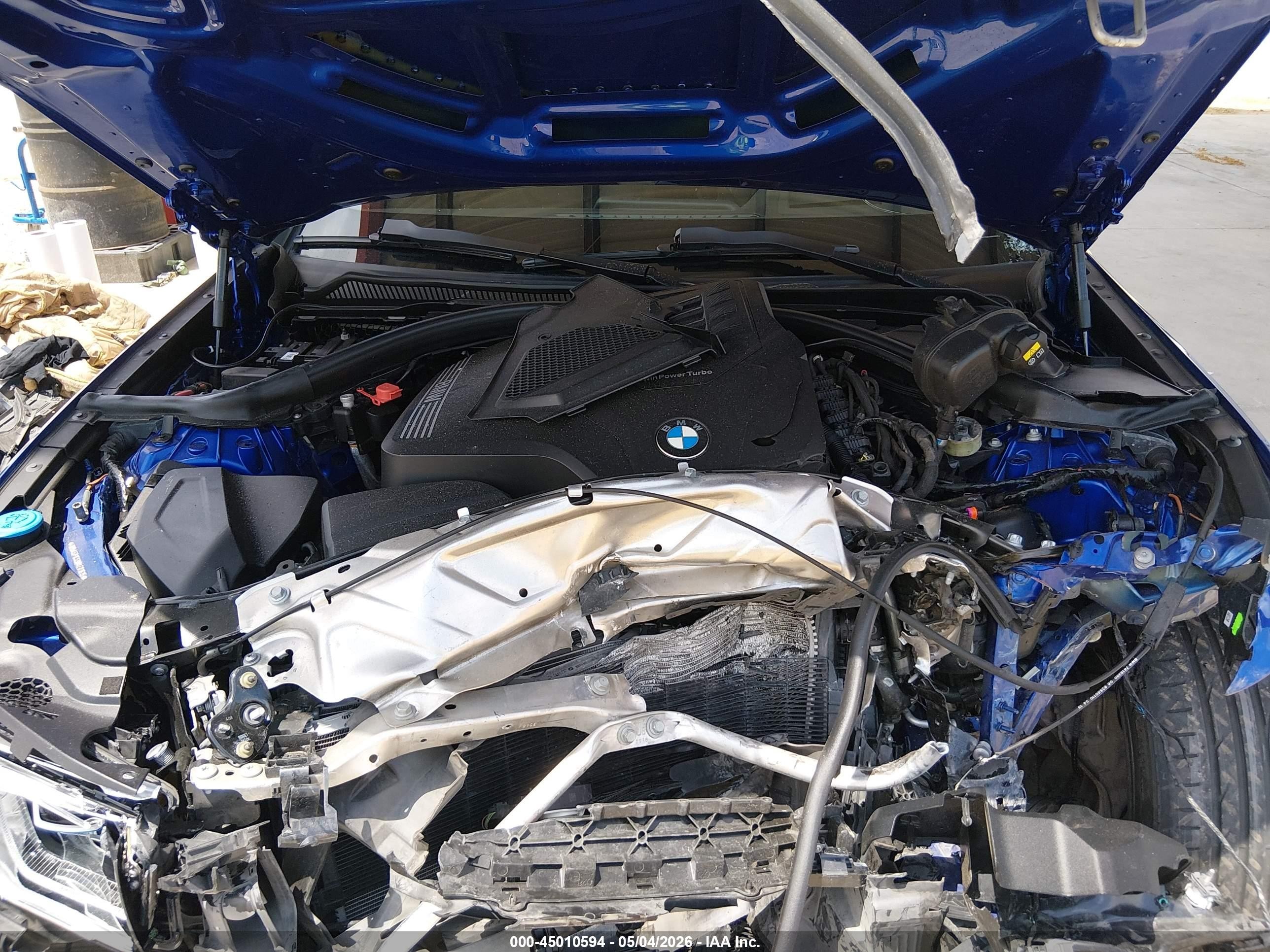 2019 Bmw 330i   Blue vin: WBA5R1C59KAE81615