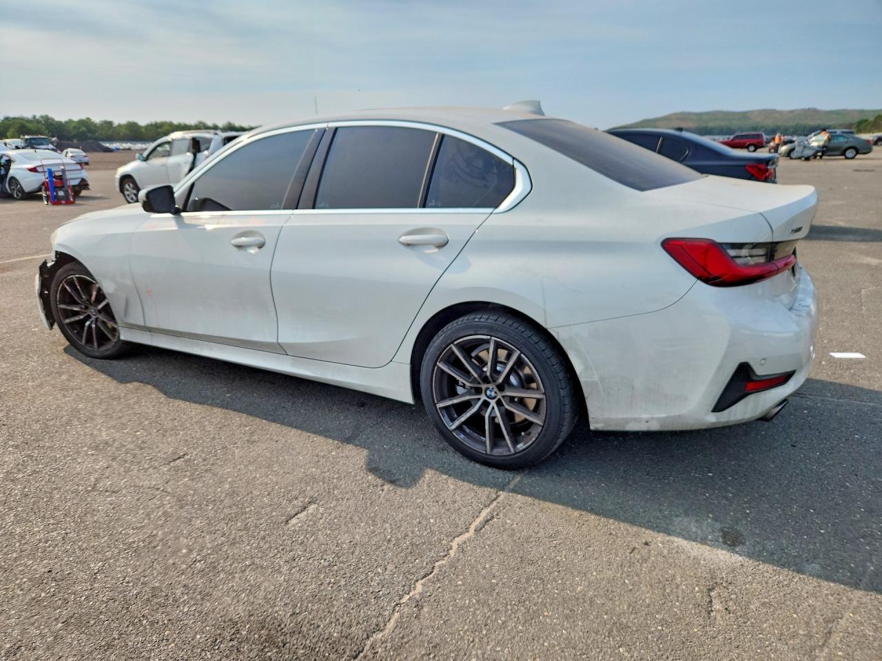 2020 Bmw 330xi Белый vin: WBA5R7C03LFH41356