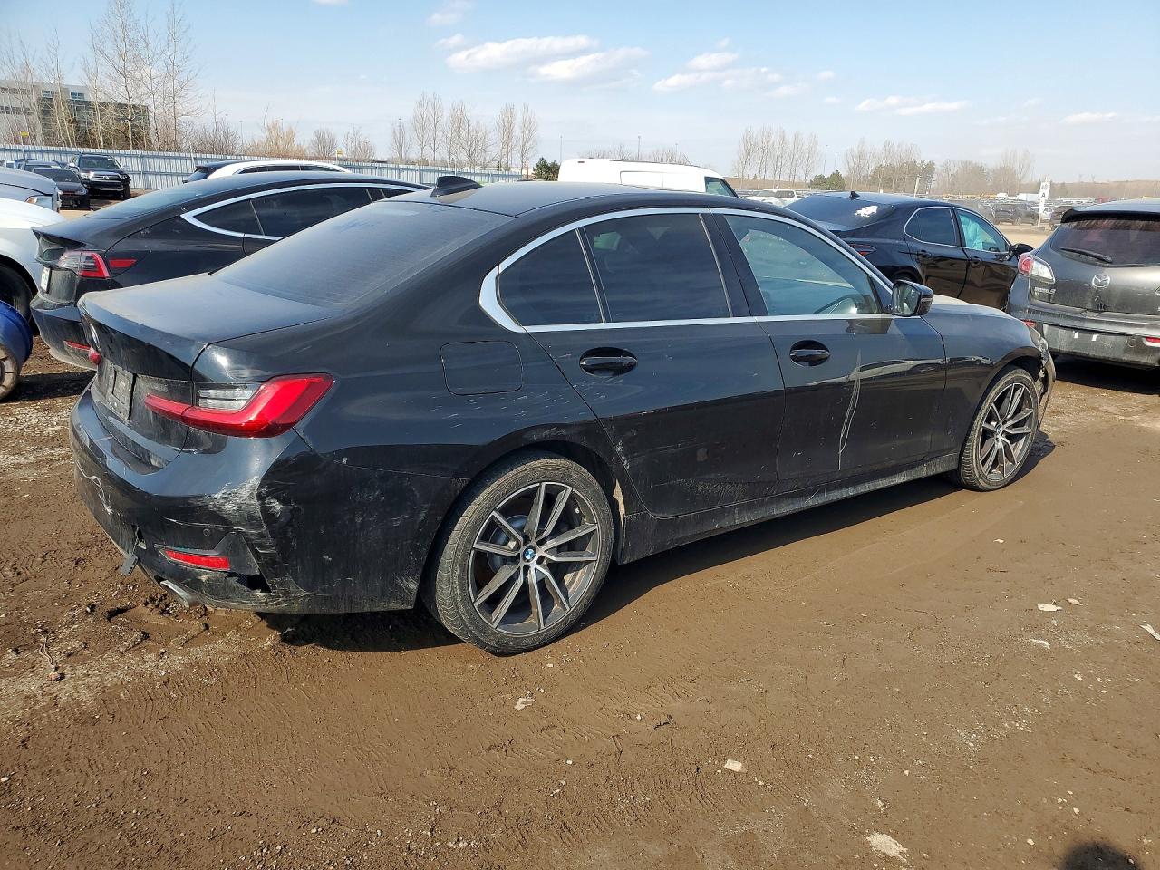 2019 Bmw 330xi Черный vin: WBA5R7C51KAJ82944