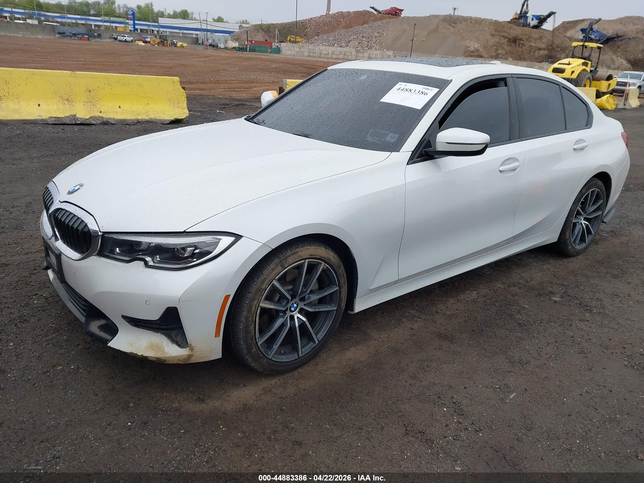 2019 Bmw 330i Xdrive White vin: WBA5R7C53KAJ78717