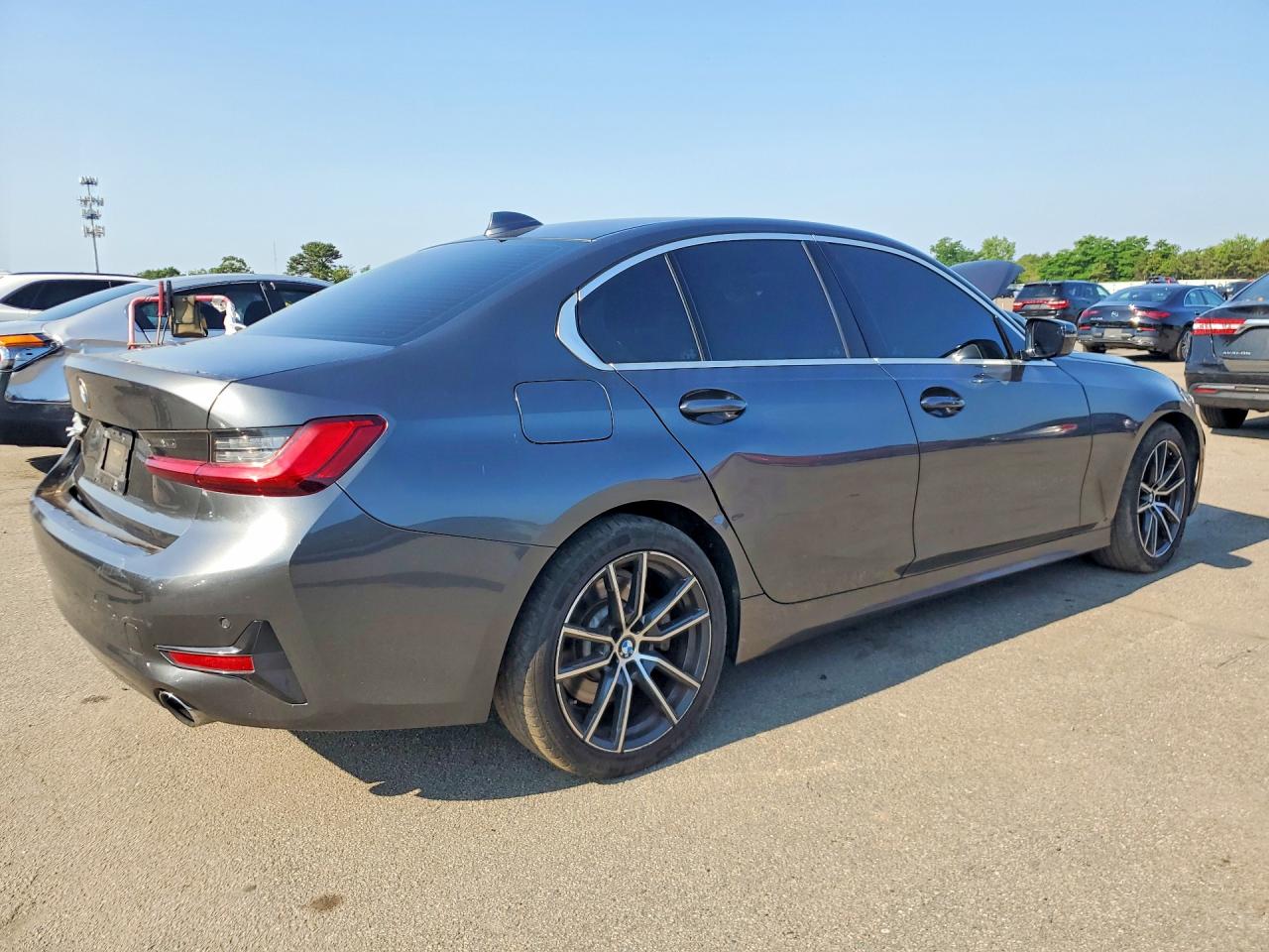 2019 Bmw 330xi Charcoal vin: WBA5R7C56KAJ80509