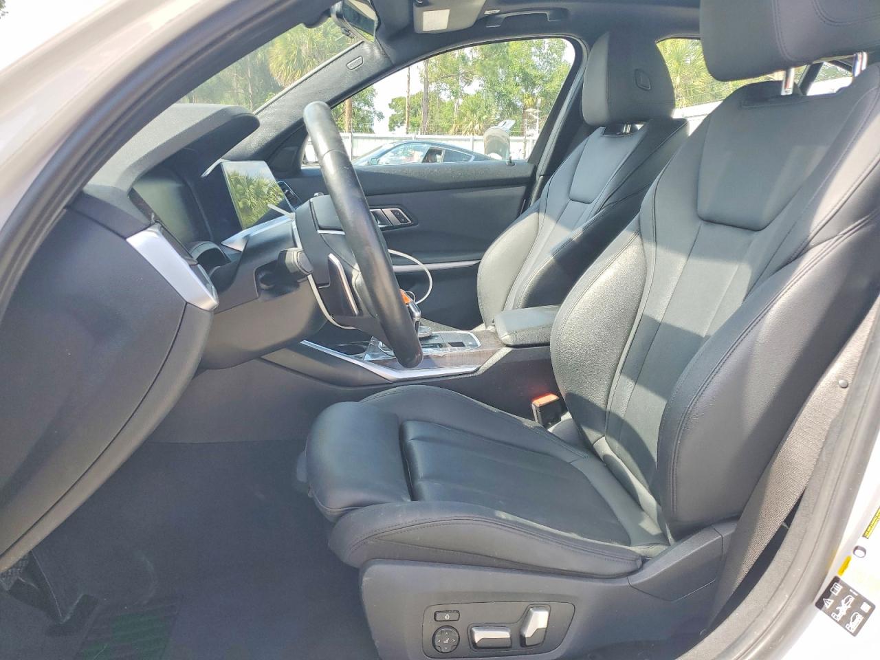 2019 Bmw 330xi White vin: WBA5R7C56KFH30622