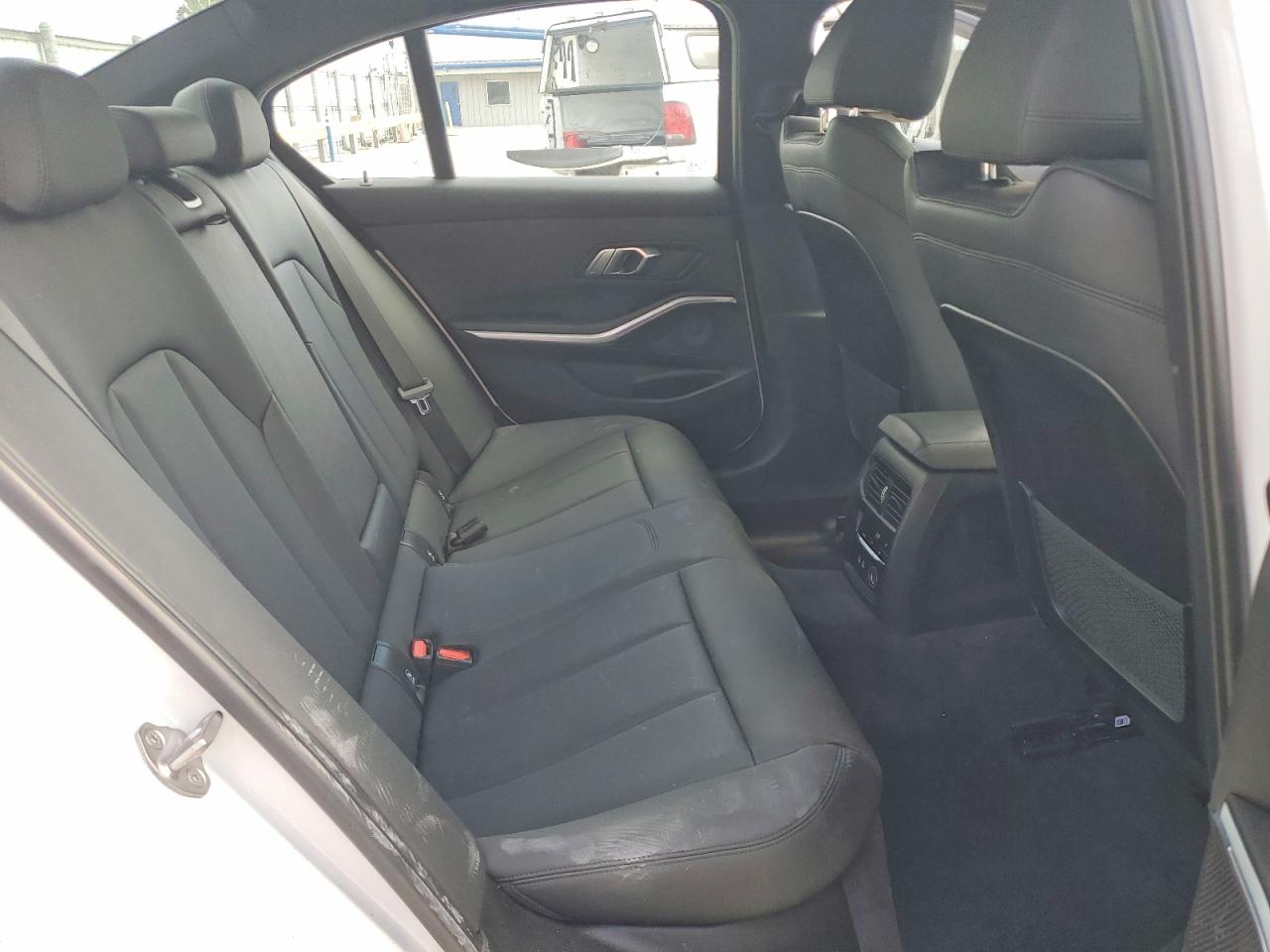 2019 Bmw 330xi White vin: WBA5R7C56KFH30622