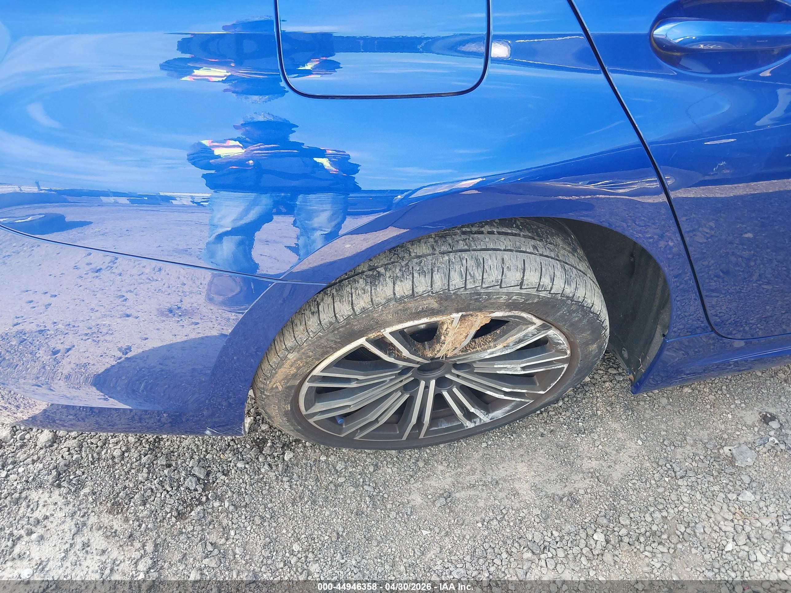 2020 Bmw M340i M340i Xdrive Blue vin: WBA5U9C05LFH58718
