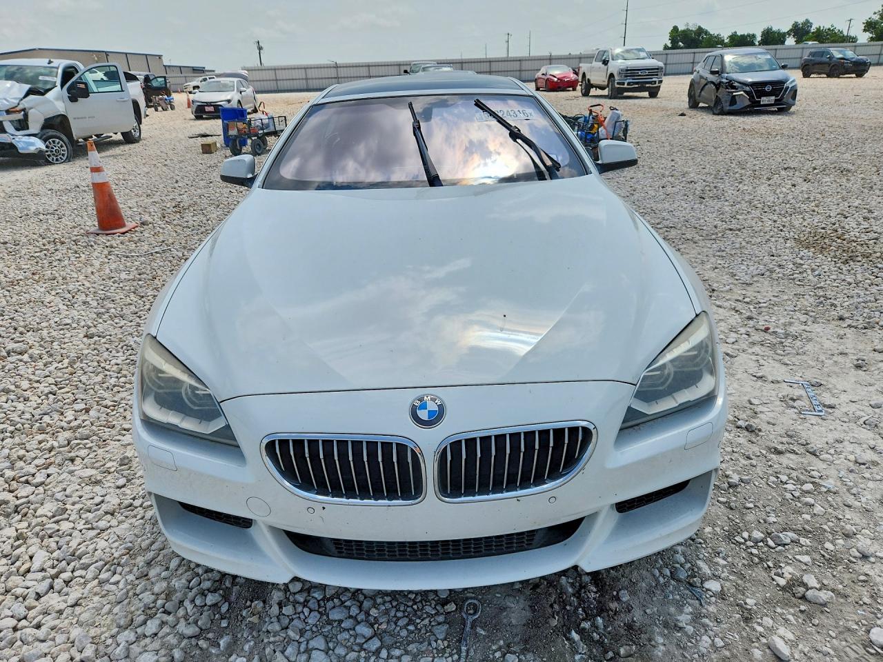 2013 Bmw 640 I White vin: WBA6A0C58DDF14286