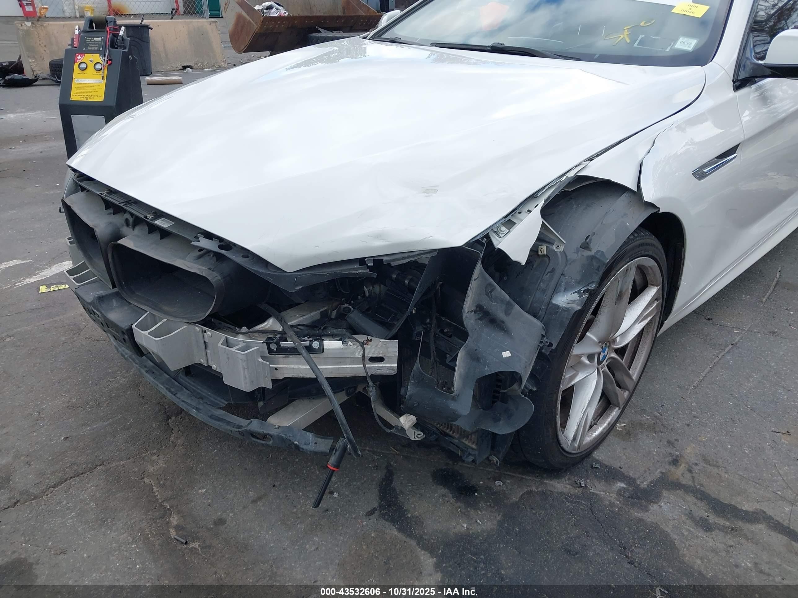 2014 Bmw 650i Gran Coupe Xdrive White vin: WBA6B4C5XED098941