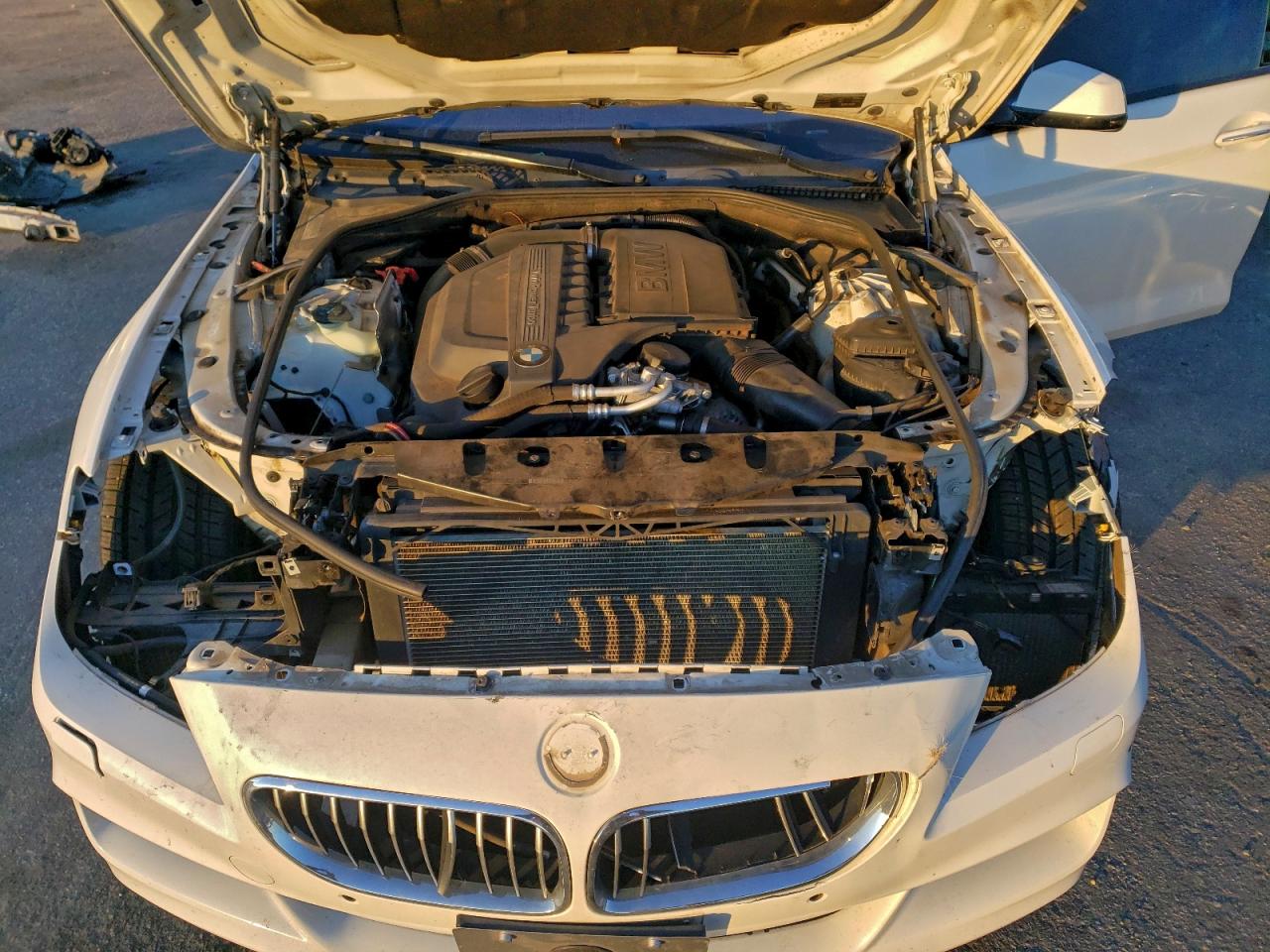 2014 Bmw 640 Xi Gran Coupe White vin: WBA6B8C57EDZ72671