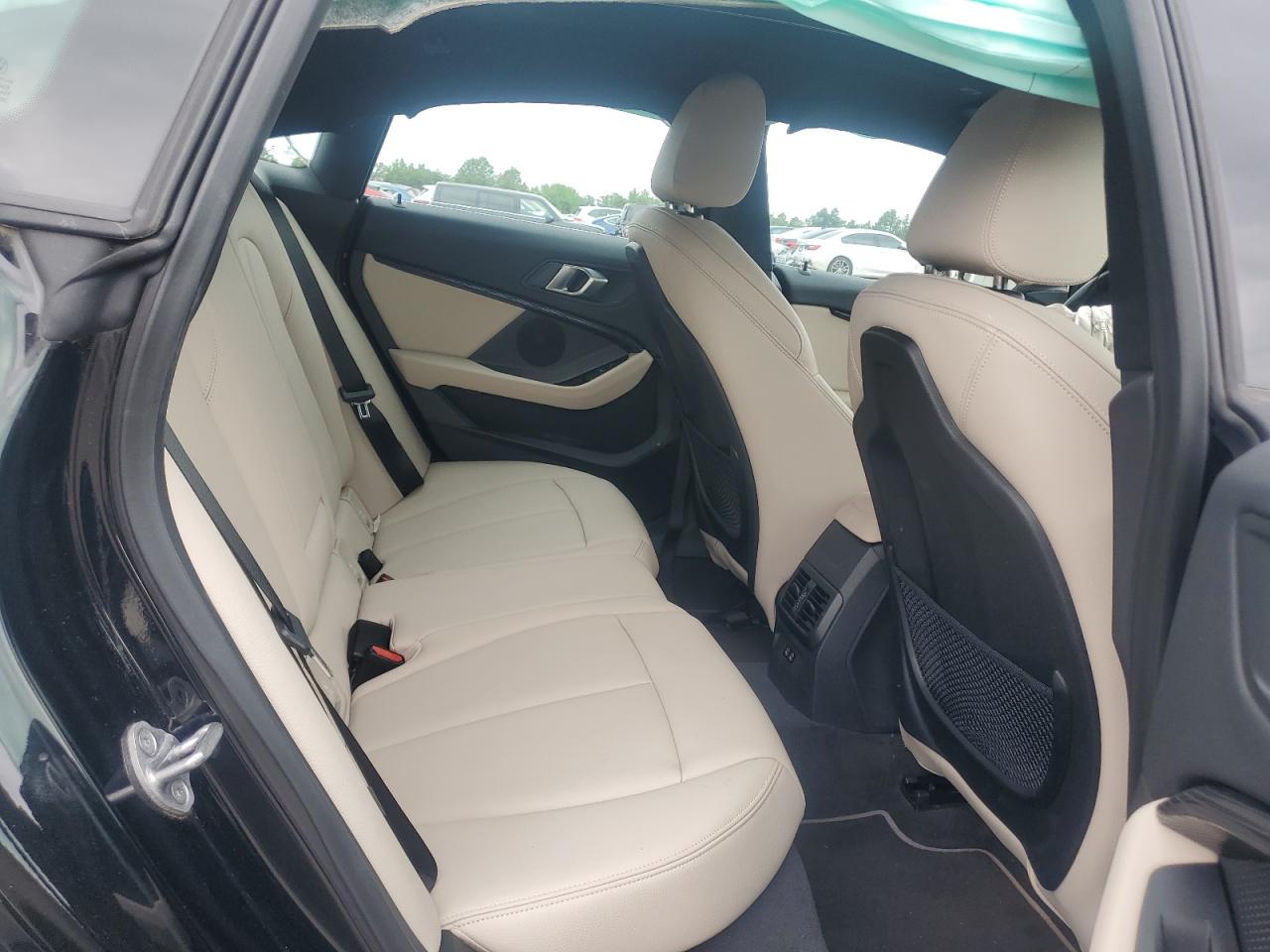 2022 Bmw 228xi    Black vin: WBA73AK01N7L00652
