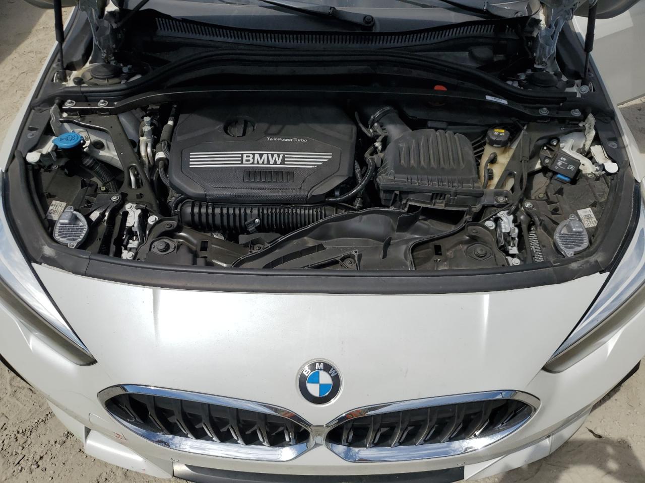 2020 Bmw 228xi    White vin: WBA73AK02L7F76922