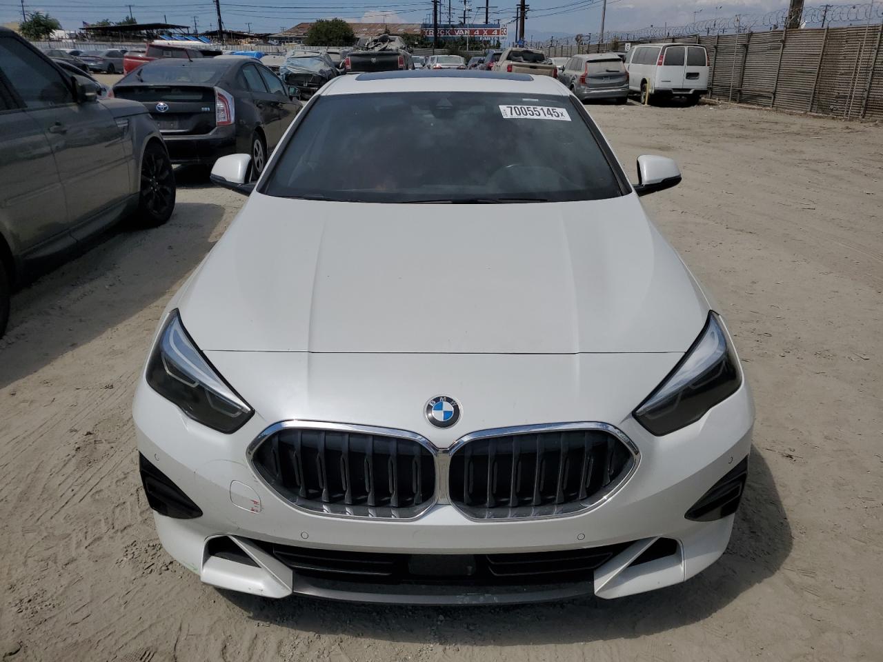 2020 Bmw 228xi    White vin: WBA73AK02L7F76922
