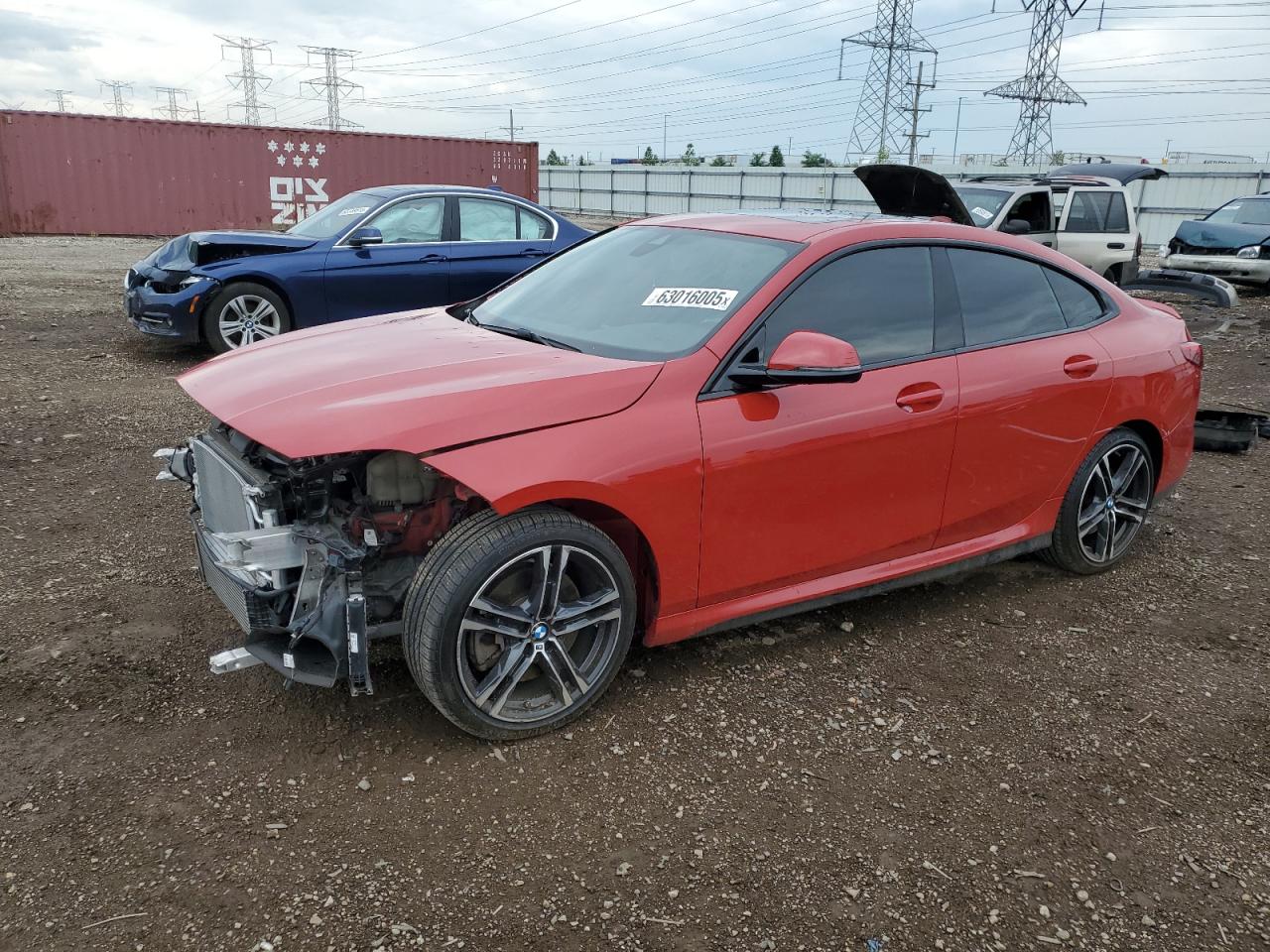 2022 Bmw 228xi    Красный vin: WBA73AK02N7K49291