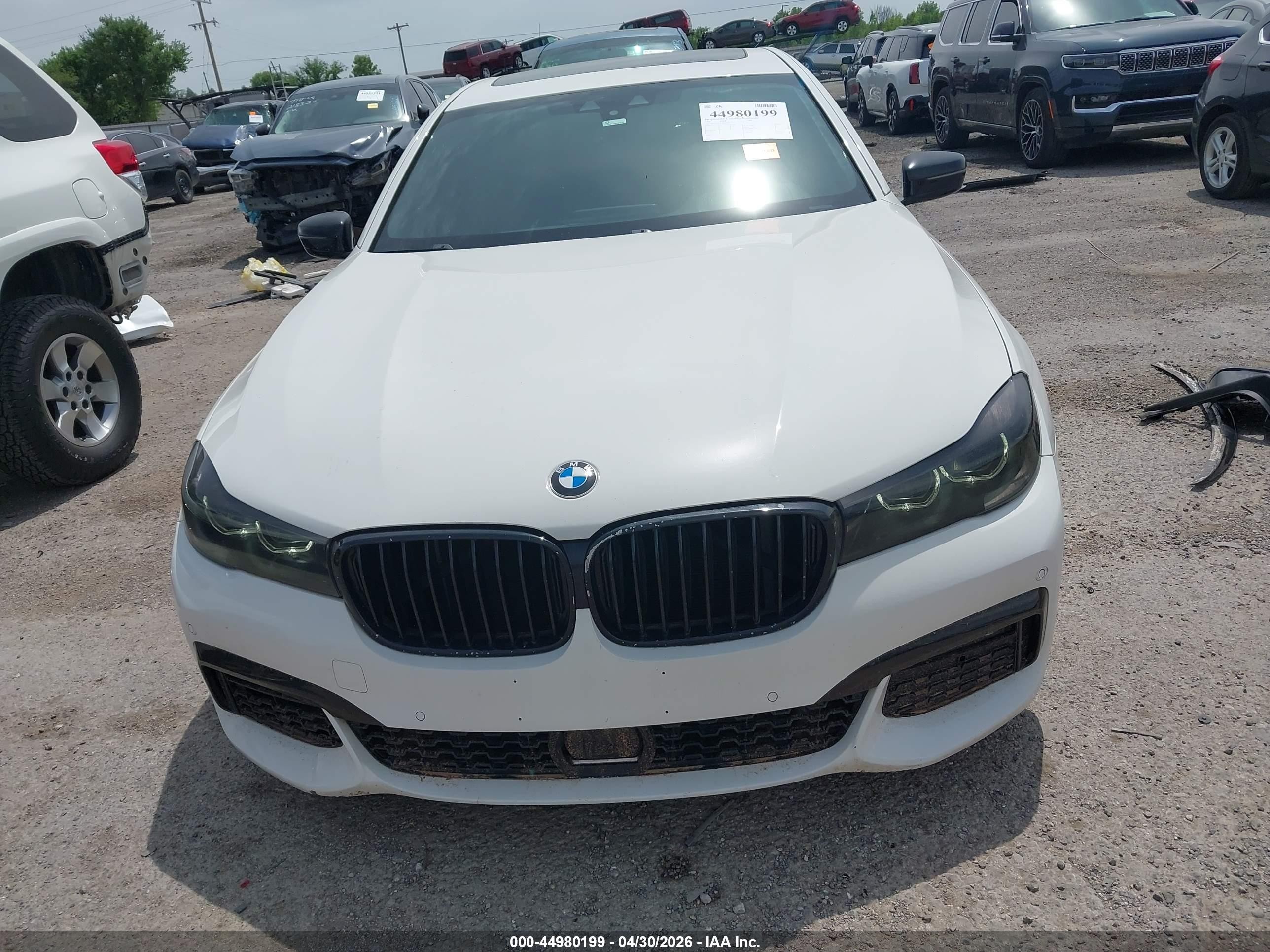 2018 Bmw 740i   White vin: WBA7E2C51JB214999