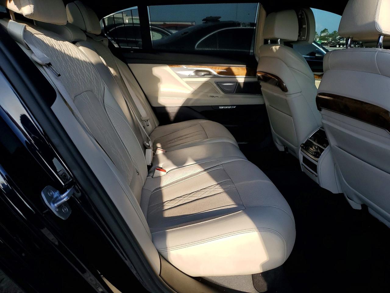 2016 Bmw 750 I Black vin: WBA7F0C55GGM20713
