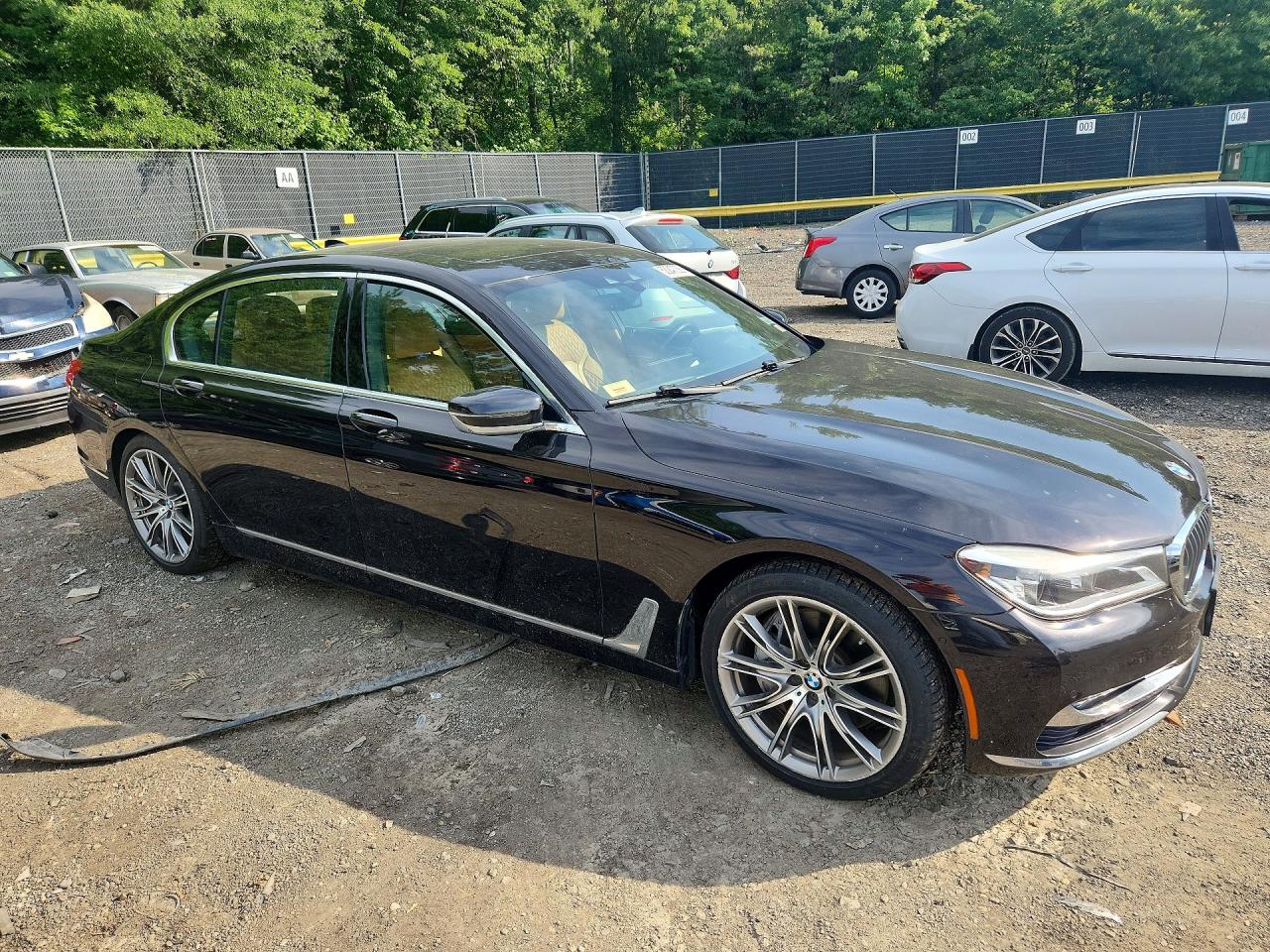 2017 Bmw 750 Xi White vin: WBA7F2C54HG422224