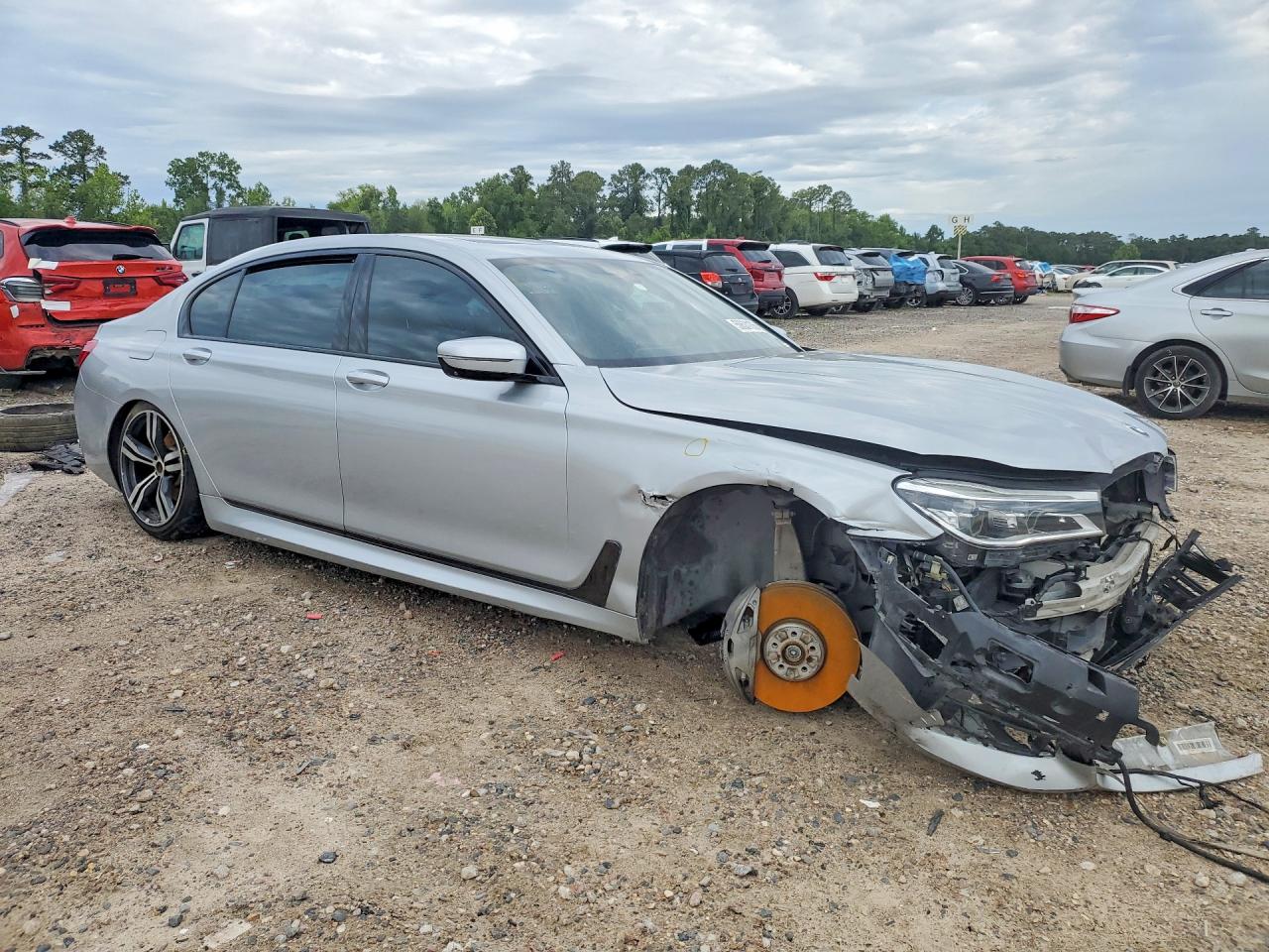 2017 Bmw 750 Xi Silver vin: WBA7F2C57HG421875