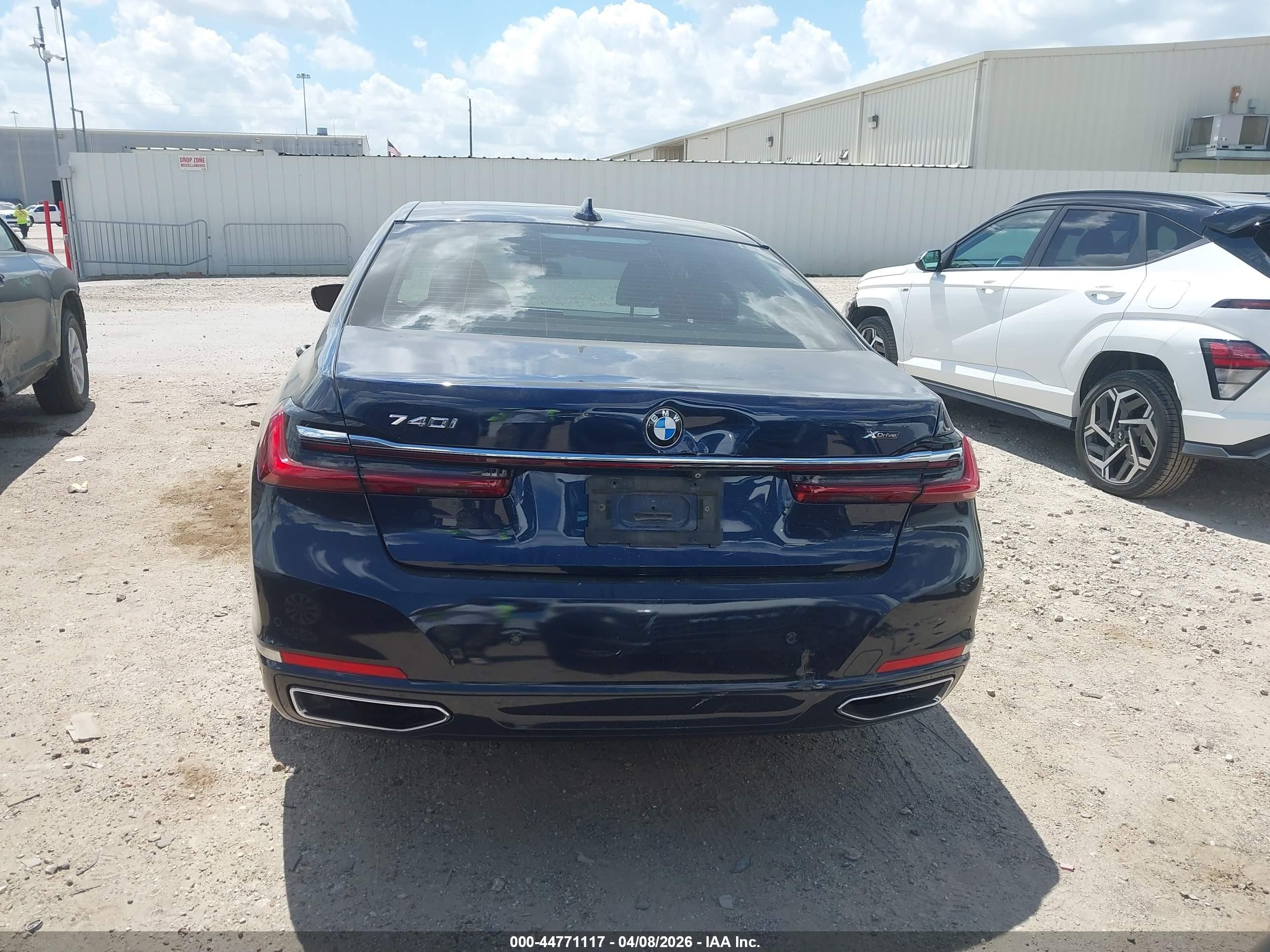 2020 Bmw 740i Xdrive Blue vin: WBA7T4C03LCD70905