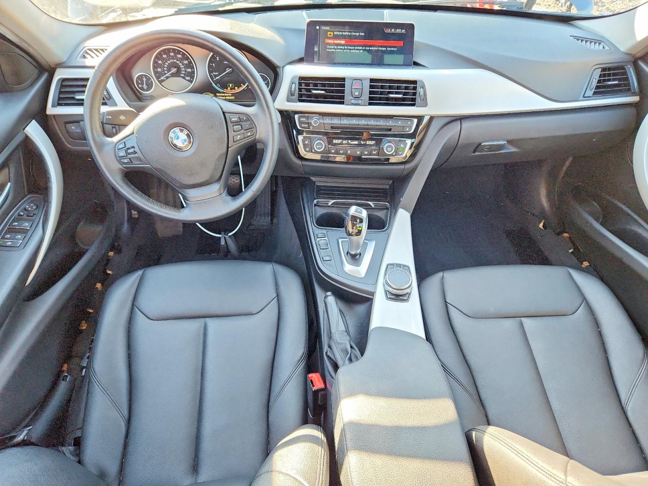 2018 Bmw 320 Xi Gray vin: WBA8A3C51JA499568