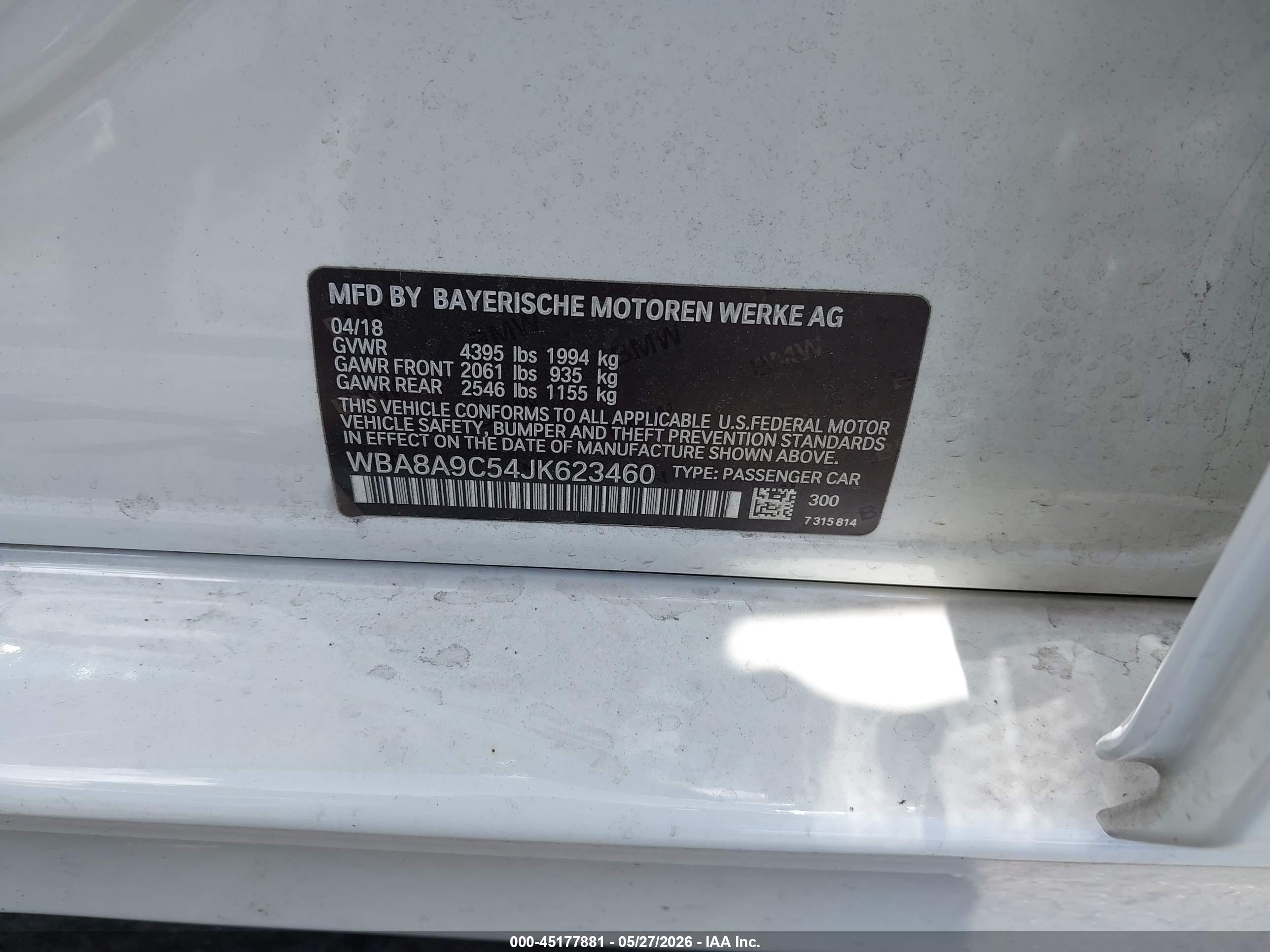 2018 Bmw 320i   White vin: WBA8A9C54JK623460