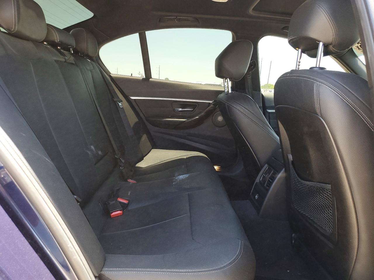 2016 Bmw 340 Blue vin: WBA8B3G53GNT92790