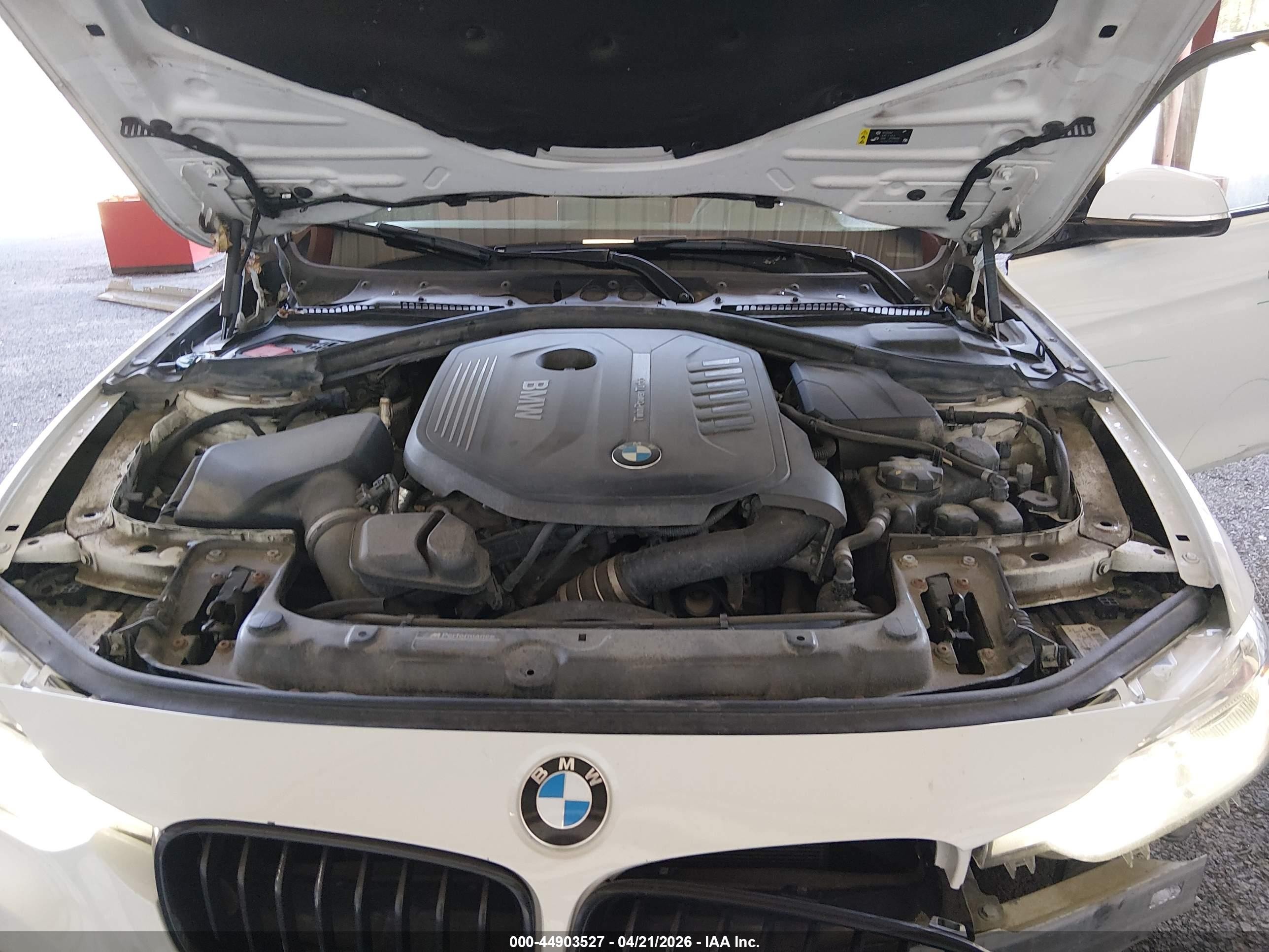 2018 Bmw 340i Xdrive White vin: WBA8B7C52JA573181