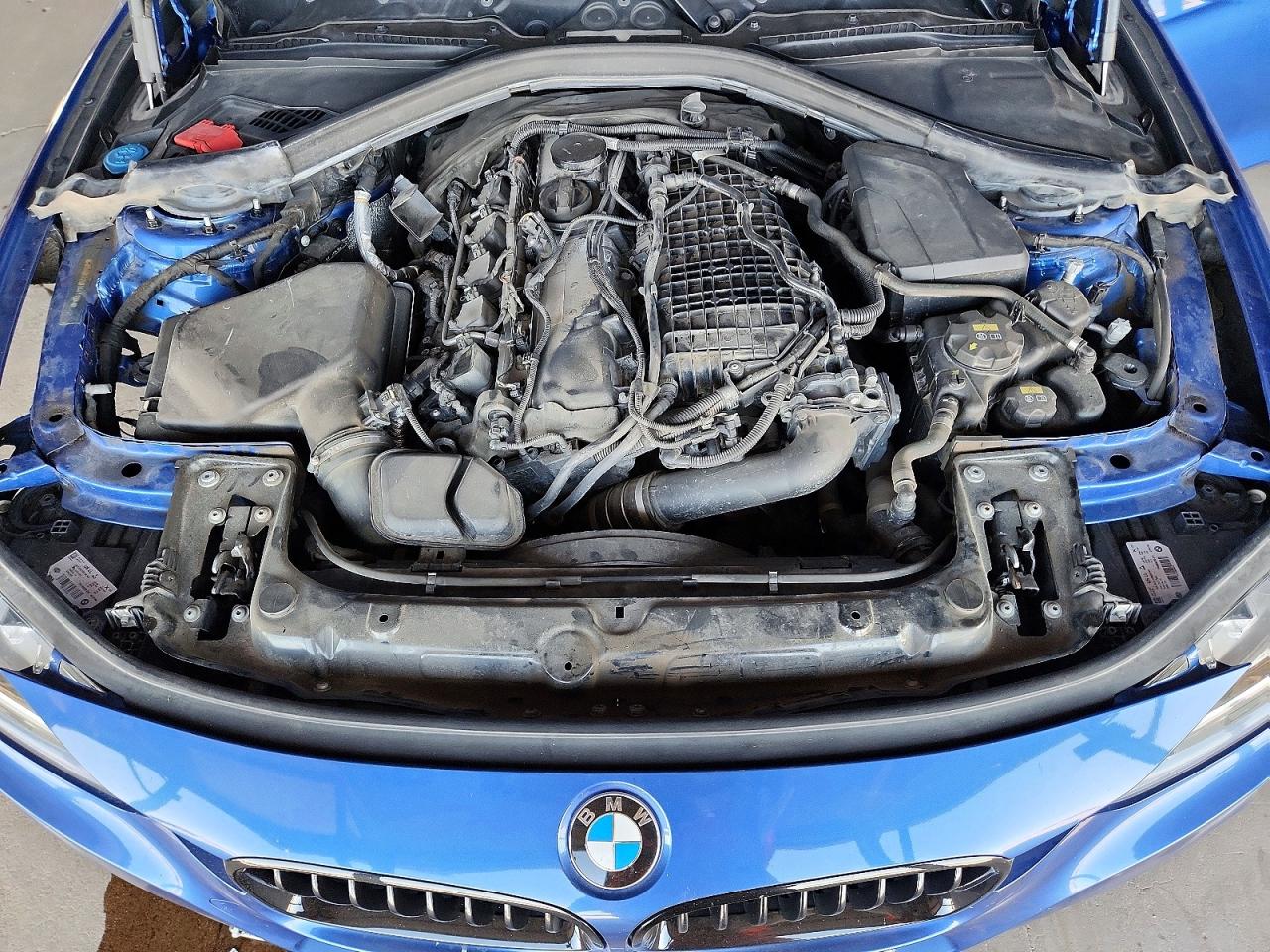 2018 Bmw 340 Xi Blue vin: WBA8B7C58JA411894