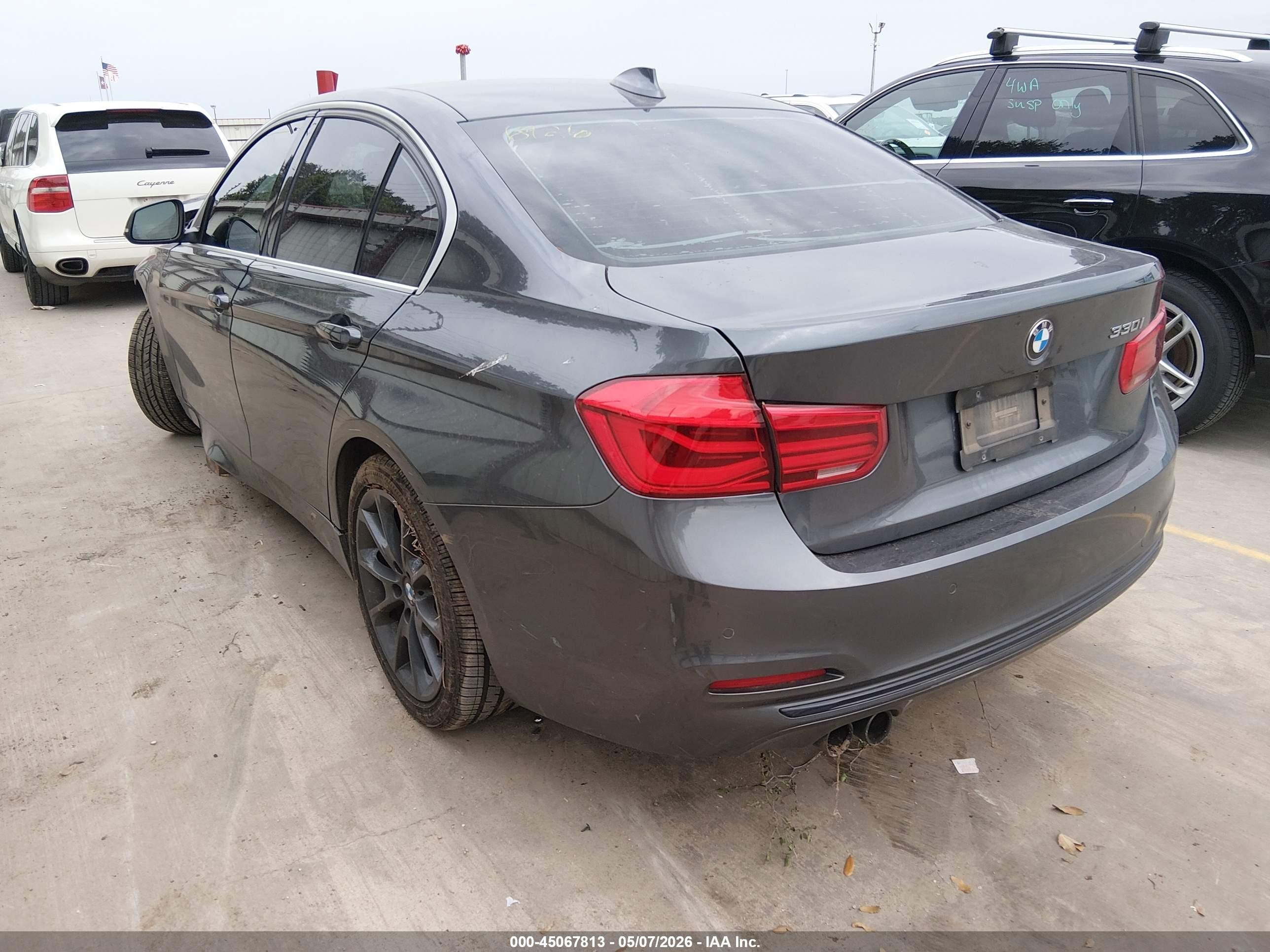 2018 Bmw 330i   Gray vin: WBA8B9C57JK886426