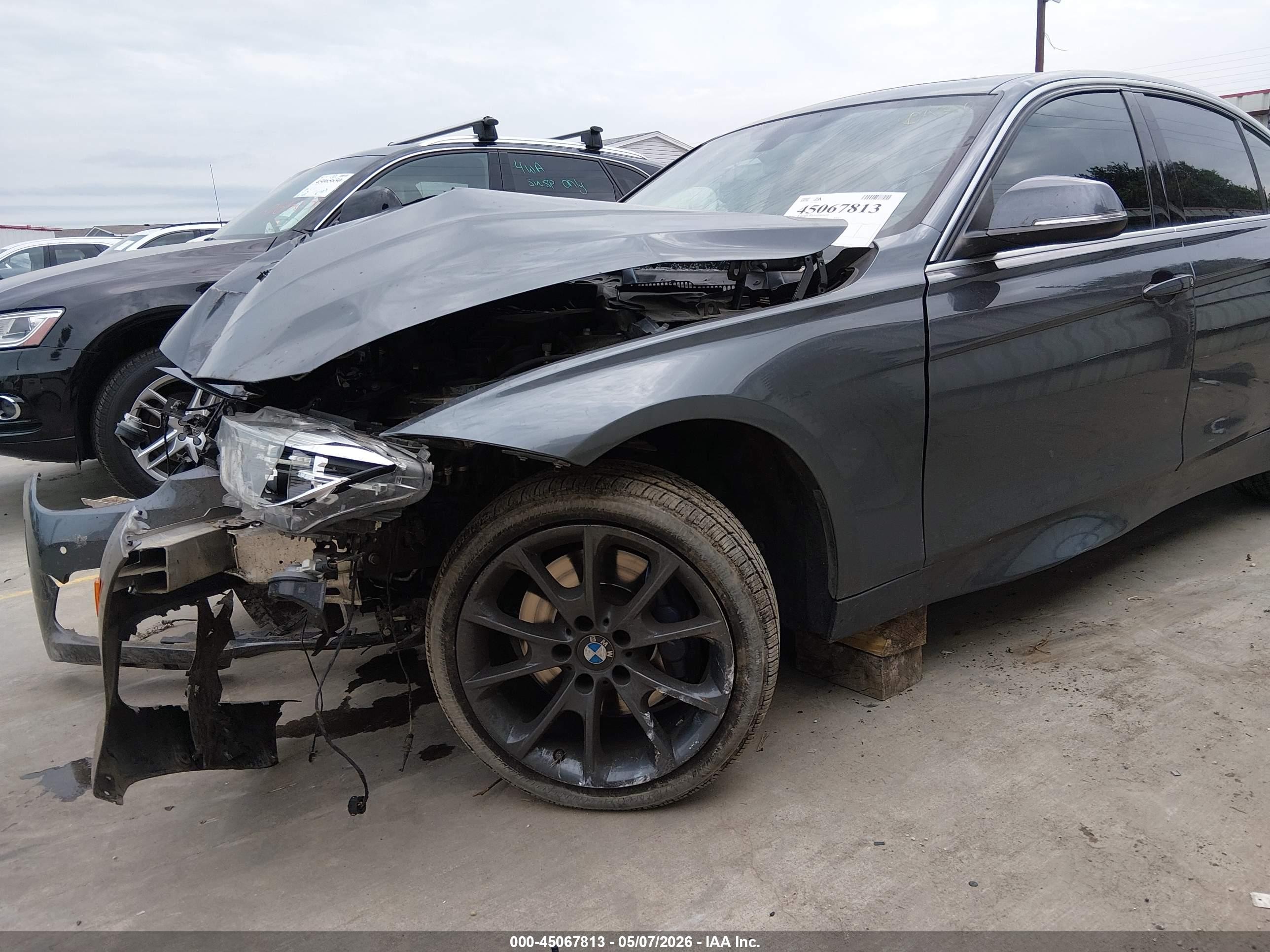 2018 Bmw 330i   Gray vin: WBA8B9C57JK886426