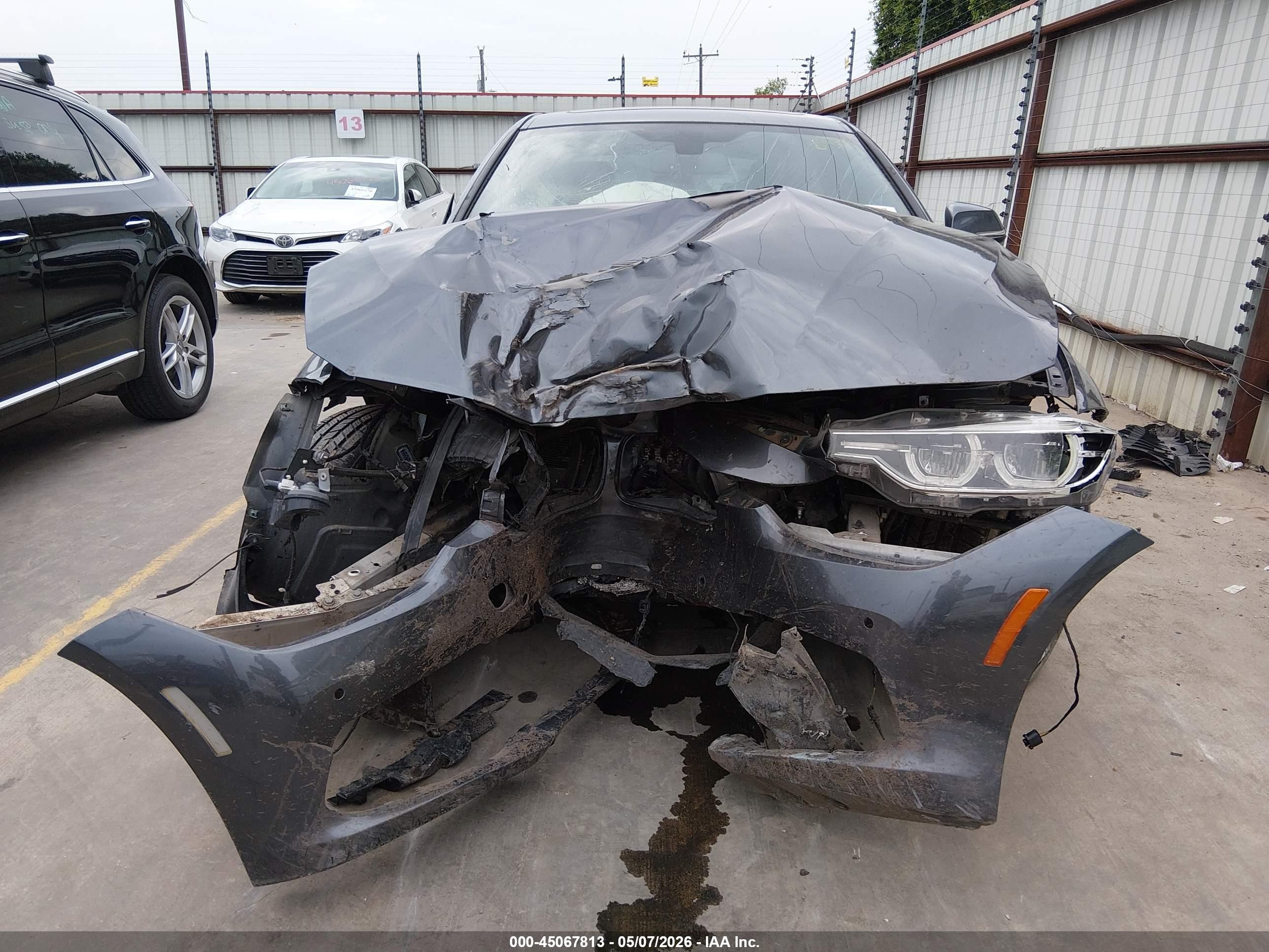 2018 Bmw 330i   Gray vin: WBA8B9C57JK886426