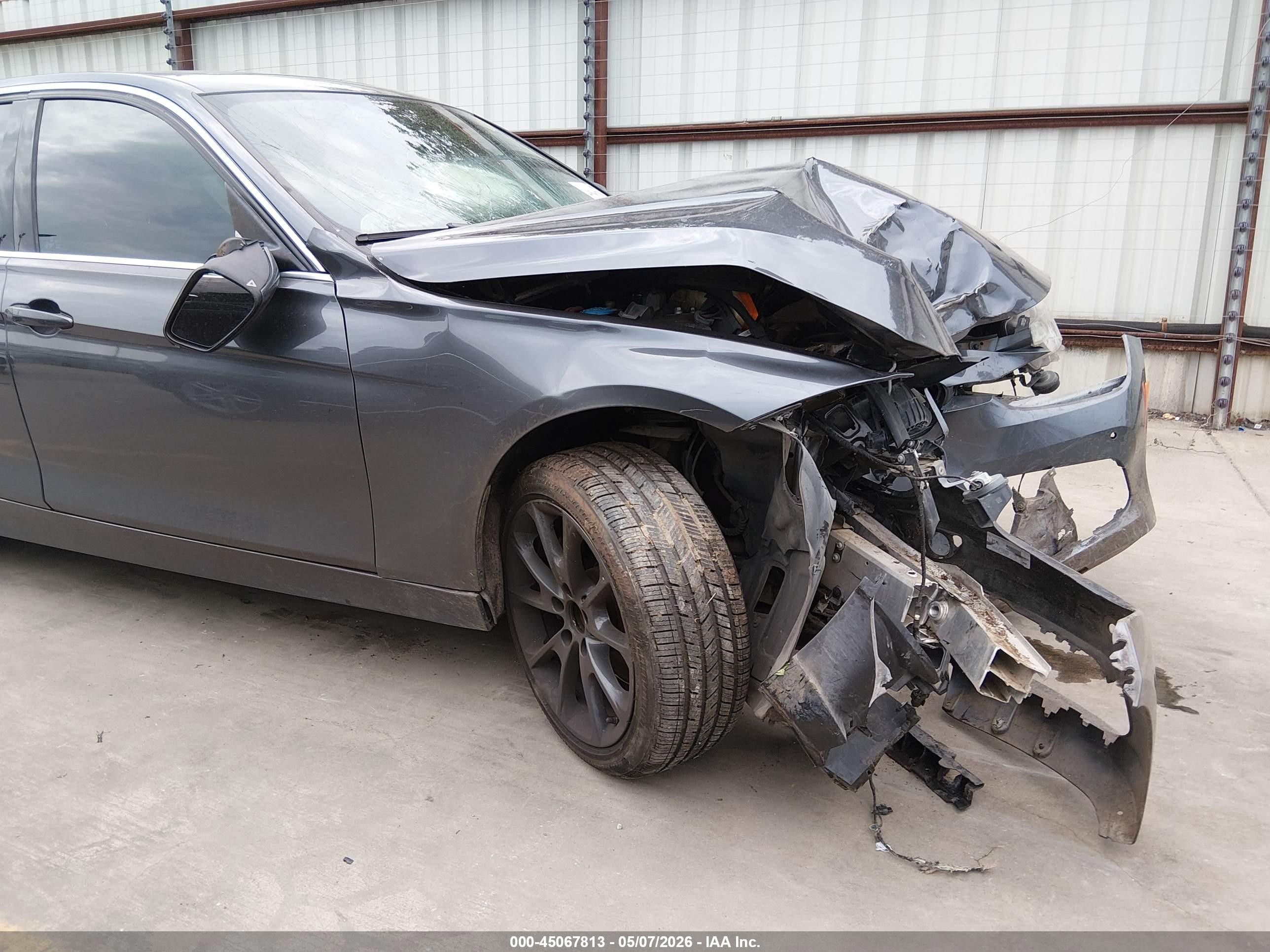2018 Bmw 330i   Gray vin: WBA8B9C57JK886426