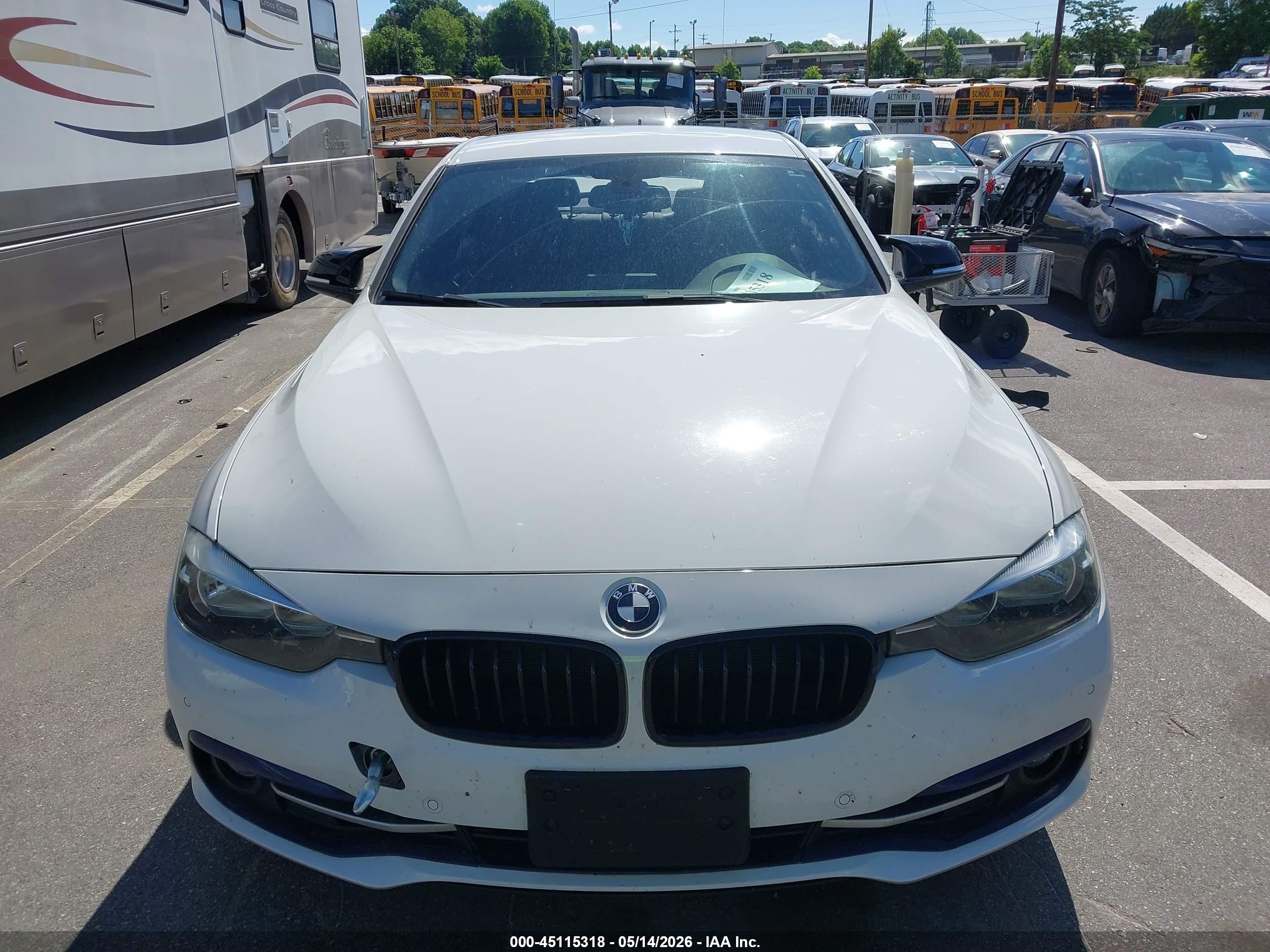 2017 Bmw 330i White vin: WBA8B9G30HNU57047