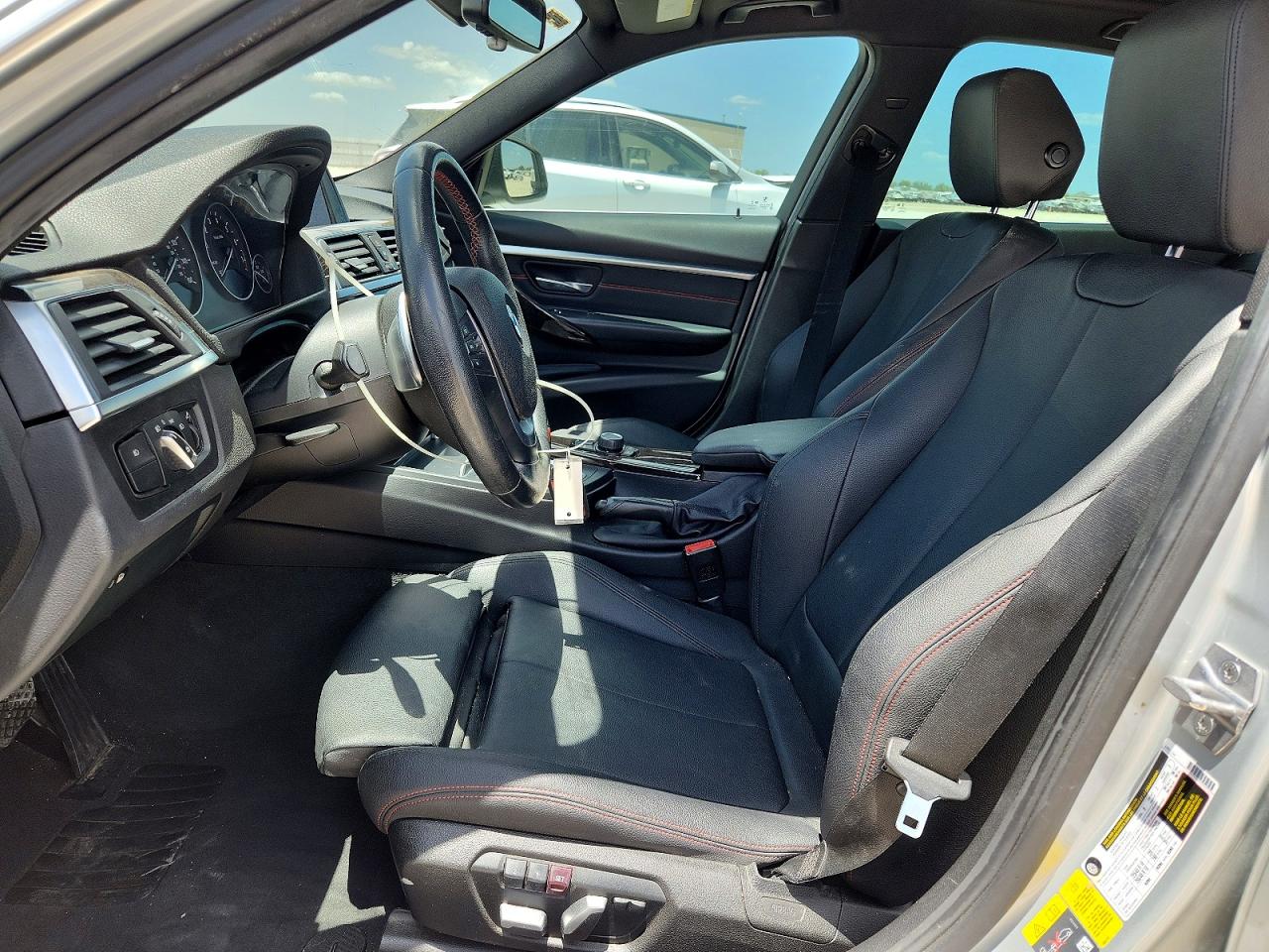 2017 Bmw 330e Silver vin: WBA8E1C39HA158937