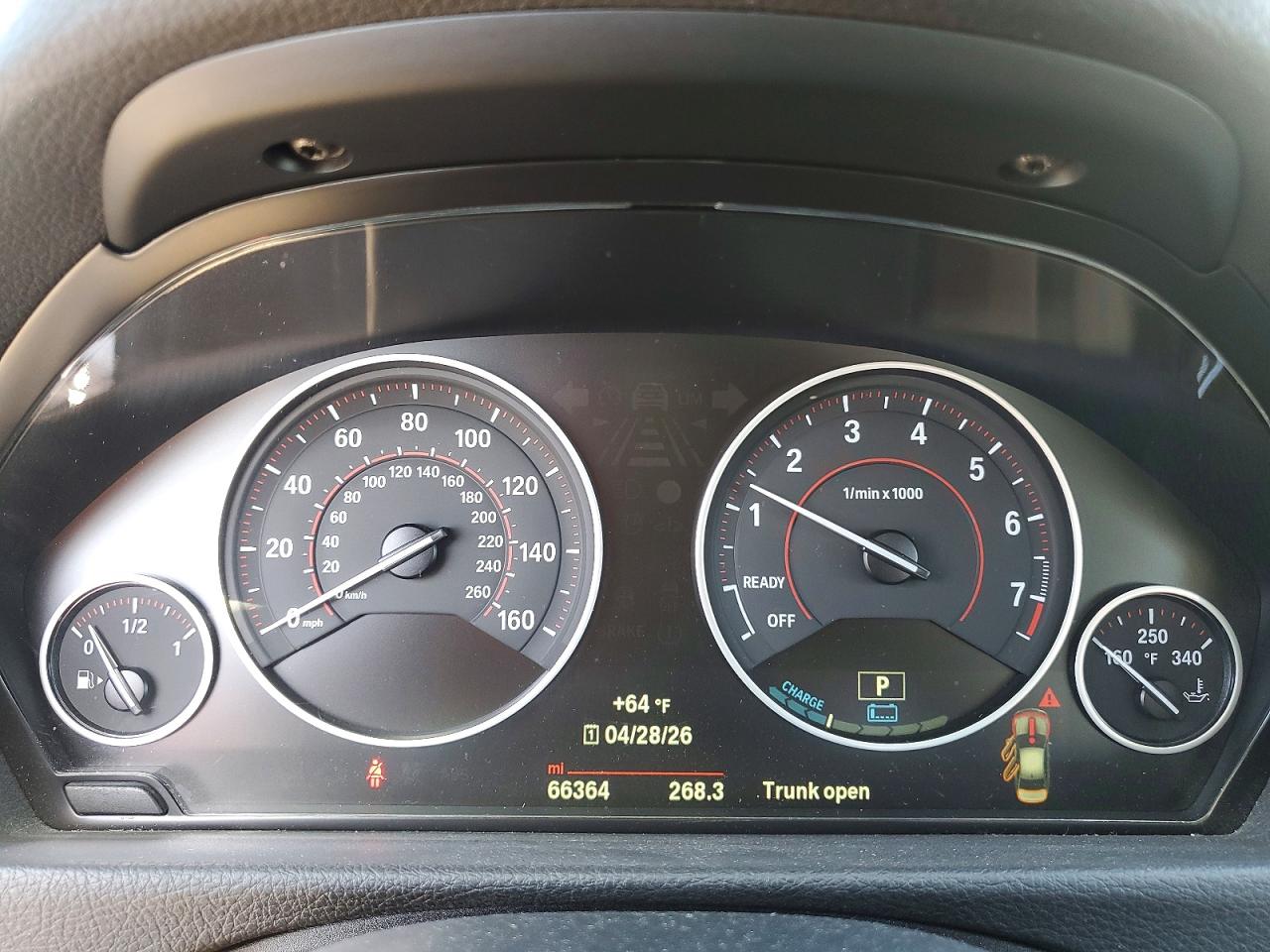 2018 Bmw 330e Белый vin: WBA8E1C52JA180317