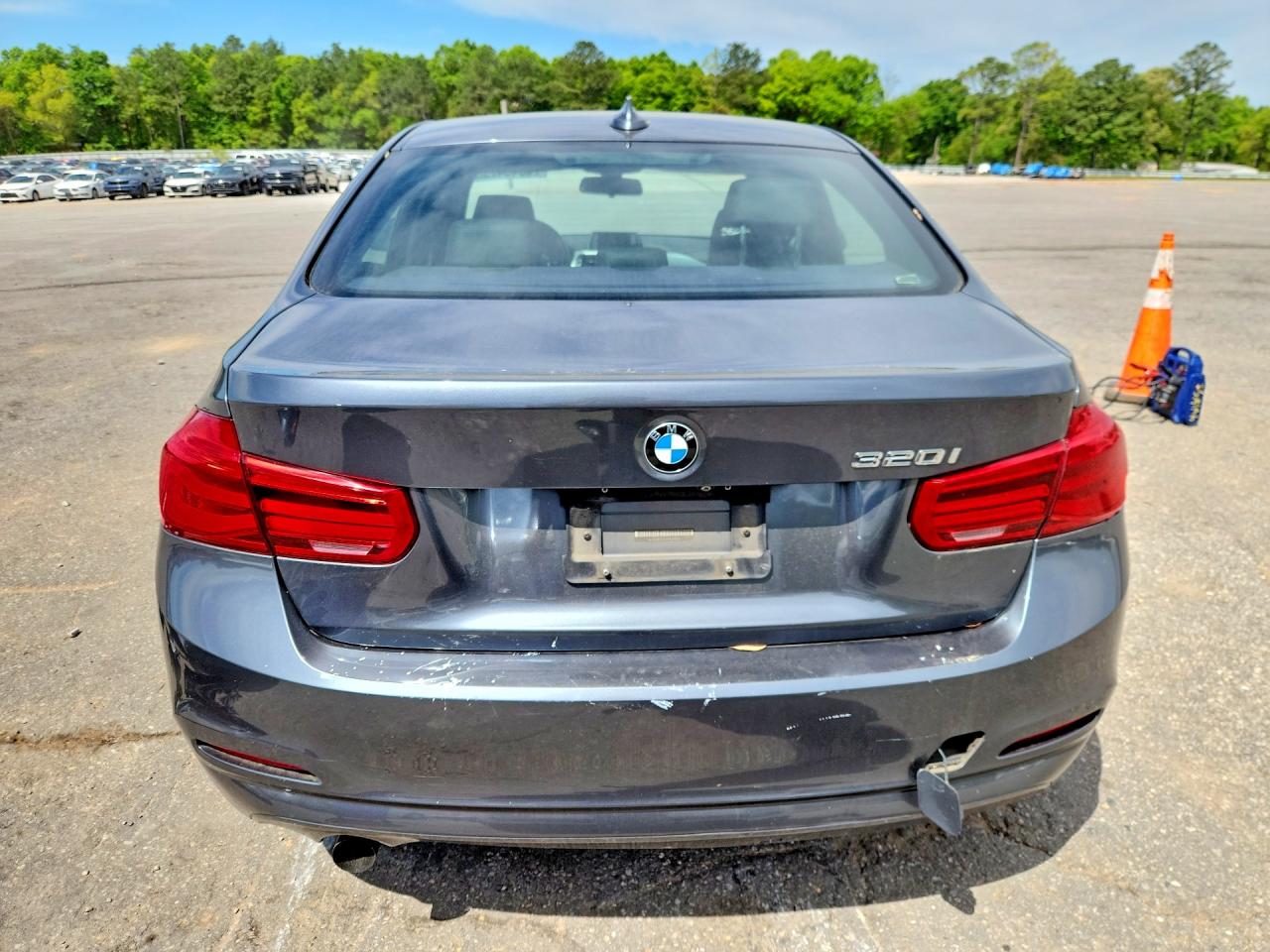 2018 Bmw 320 I Charcoal vin: WBA8E1G51JNU91952
