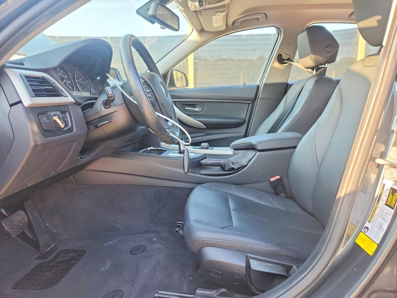 2017 Bmw 320 I Gray vin: WBA8E1G57HNU13461