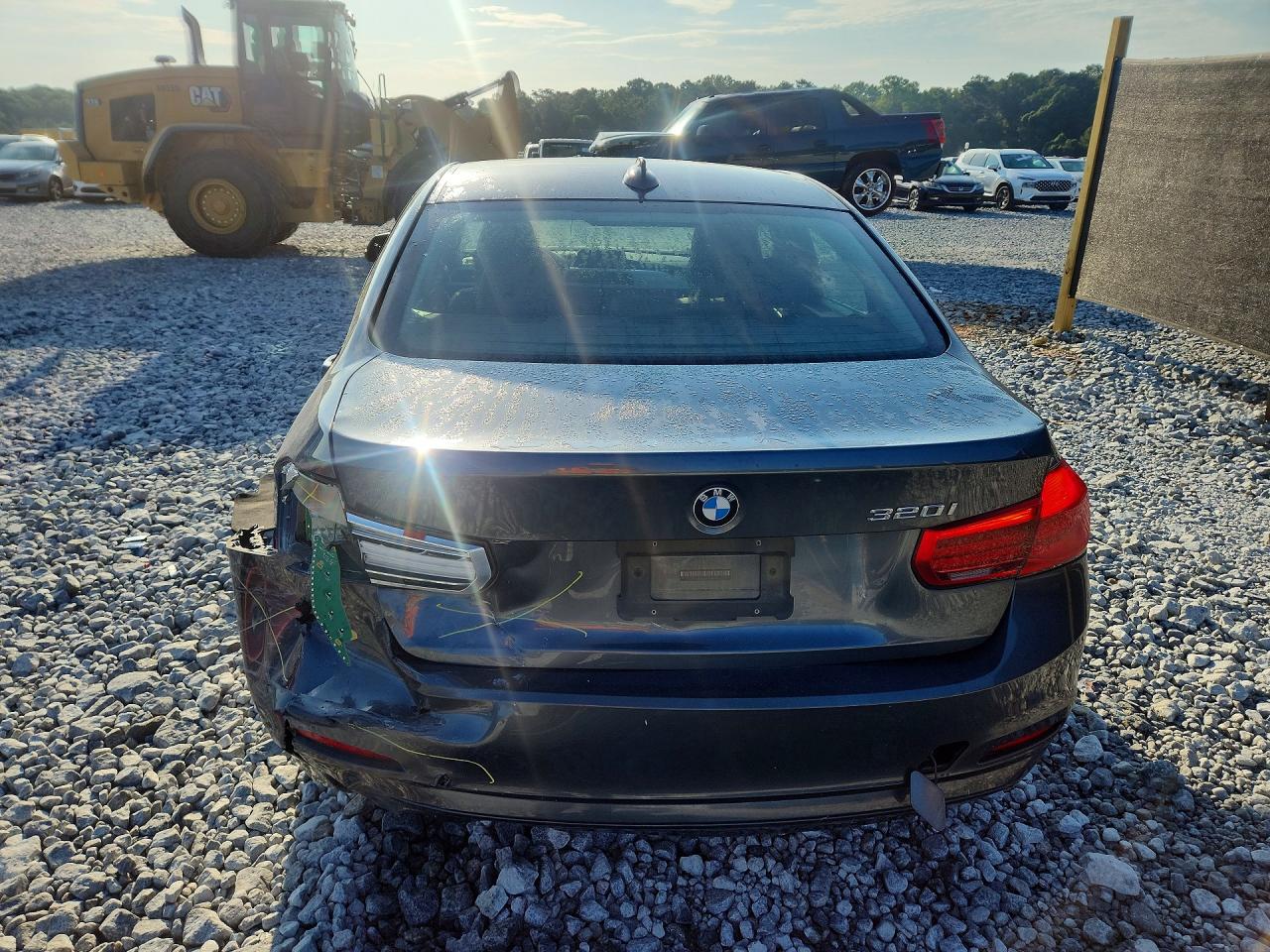 2017 Bmw 320 I Gray vin: WBA8E1G57HNU13461