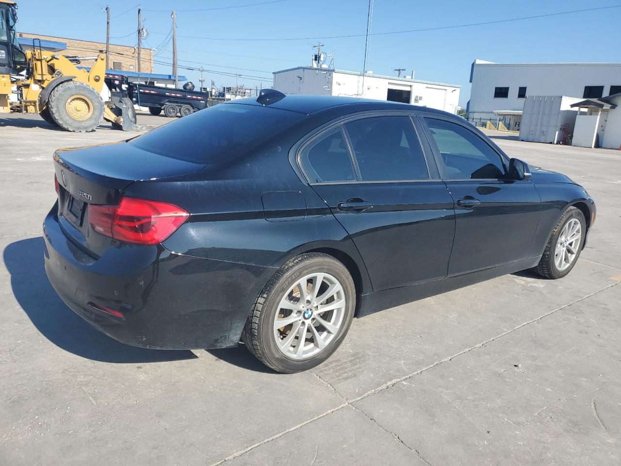 2016 Bmw 320 I Черный vin: WBA8E1G58GNT99231