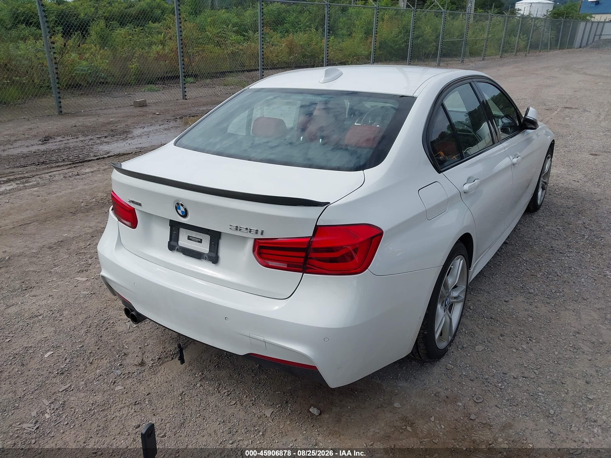 2016 Bmw 328i Xdrive White vin: WBA8E3C52GK504803