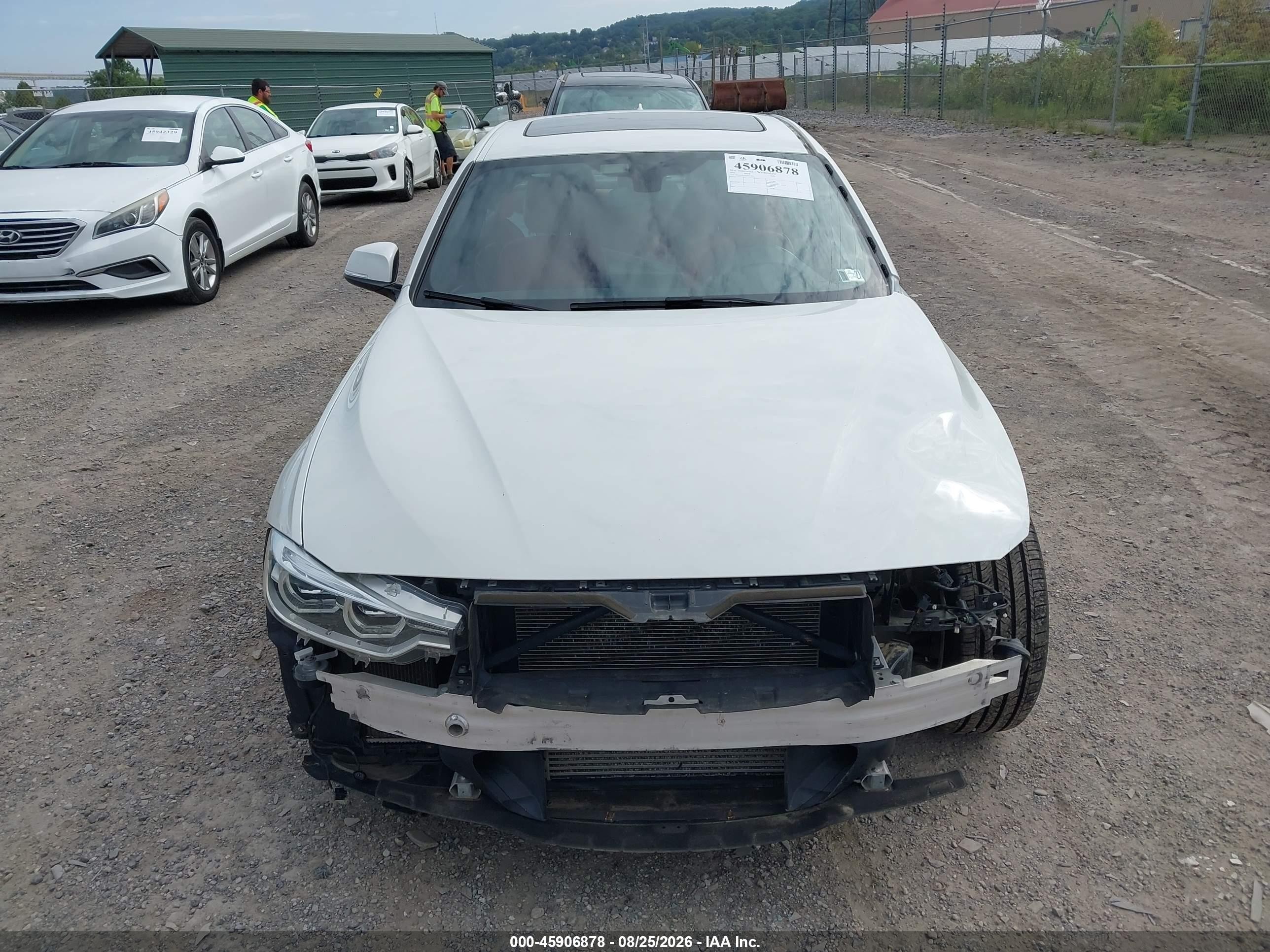 2016 Bmw 328i Xdrive White vin: WBA8E3C52GK504803