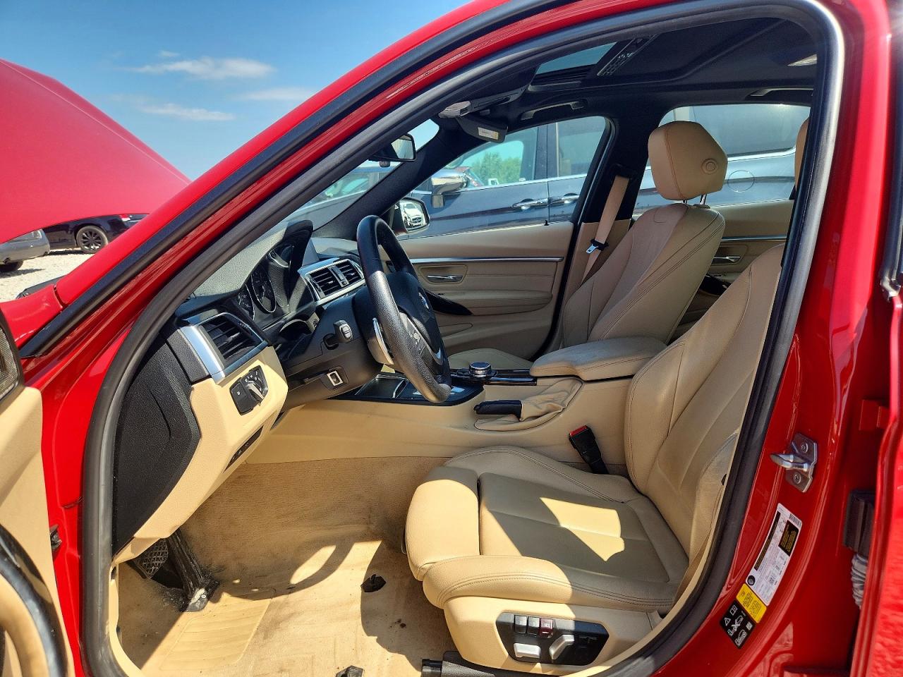 2016 Bmw 328 Xi Sulev Red vin: WBA8E3C5XGK500434