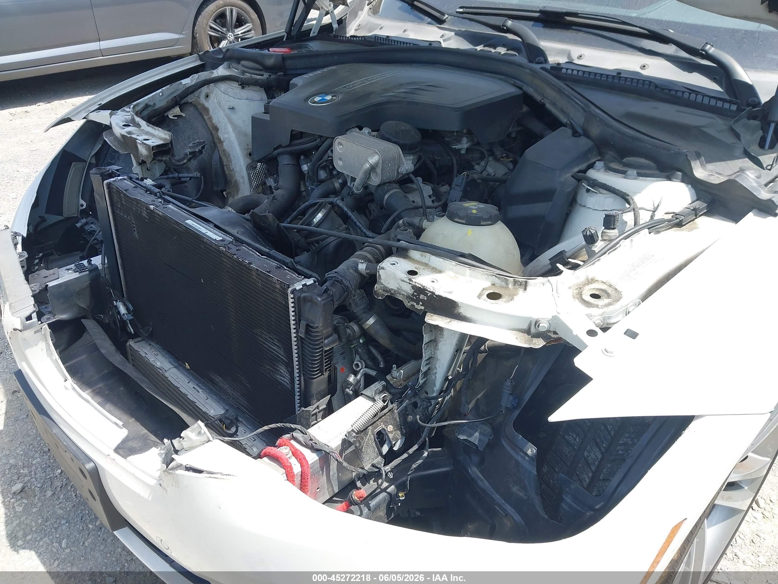 2016 Bmw 328i Xdrive Белый vin: WBA8E3G50GNT79258