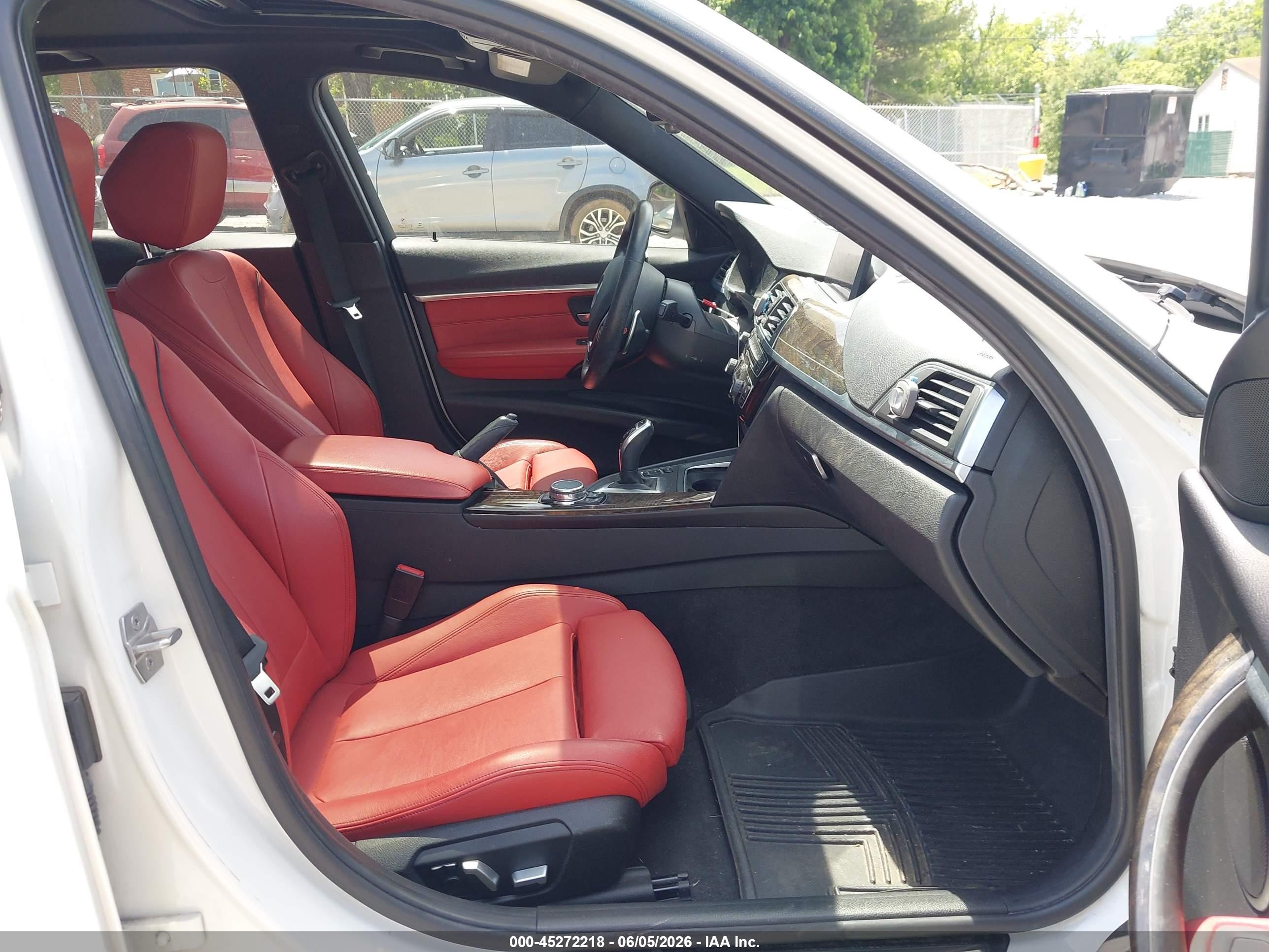 2016 Bmw 328i Xdrive Белый vin: WBA8E3G50GNT79258