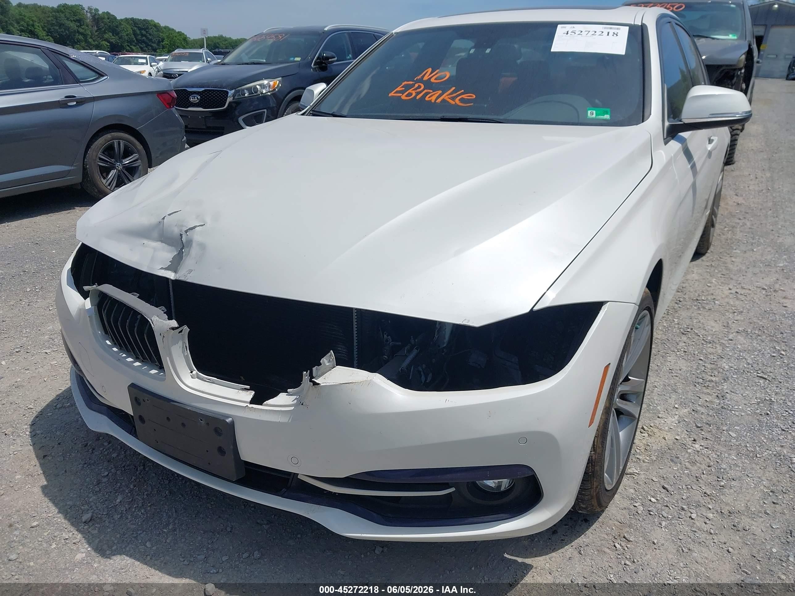 2016 Bmw 328i Xdrive Белый vin: WBA8E3G50GNT79258