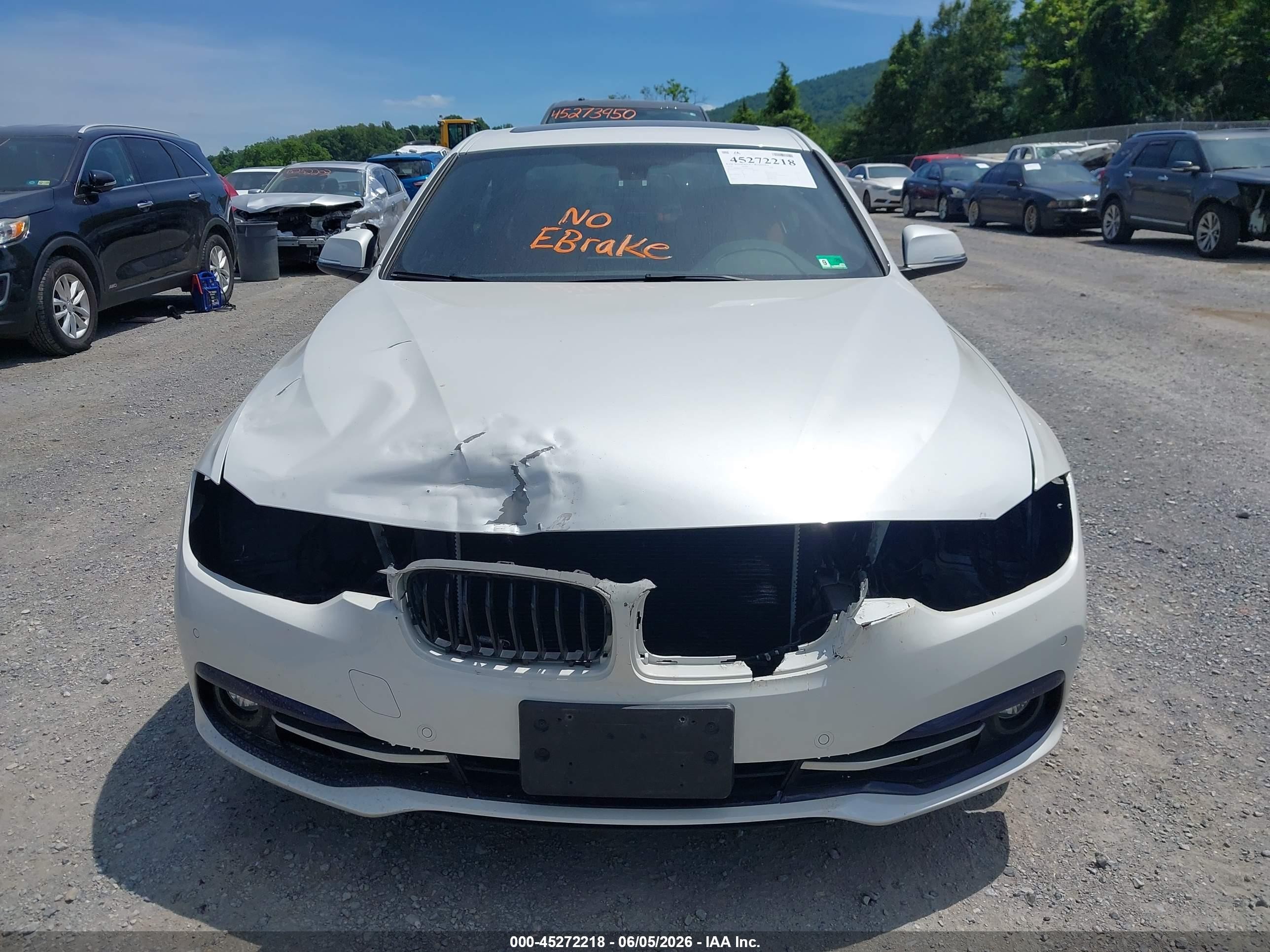 2016 Bmw 328i Xdrive Белый vin: WBA8E3G50GNT79258
